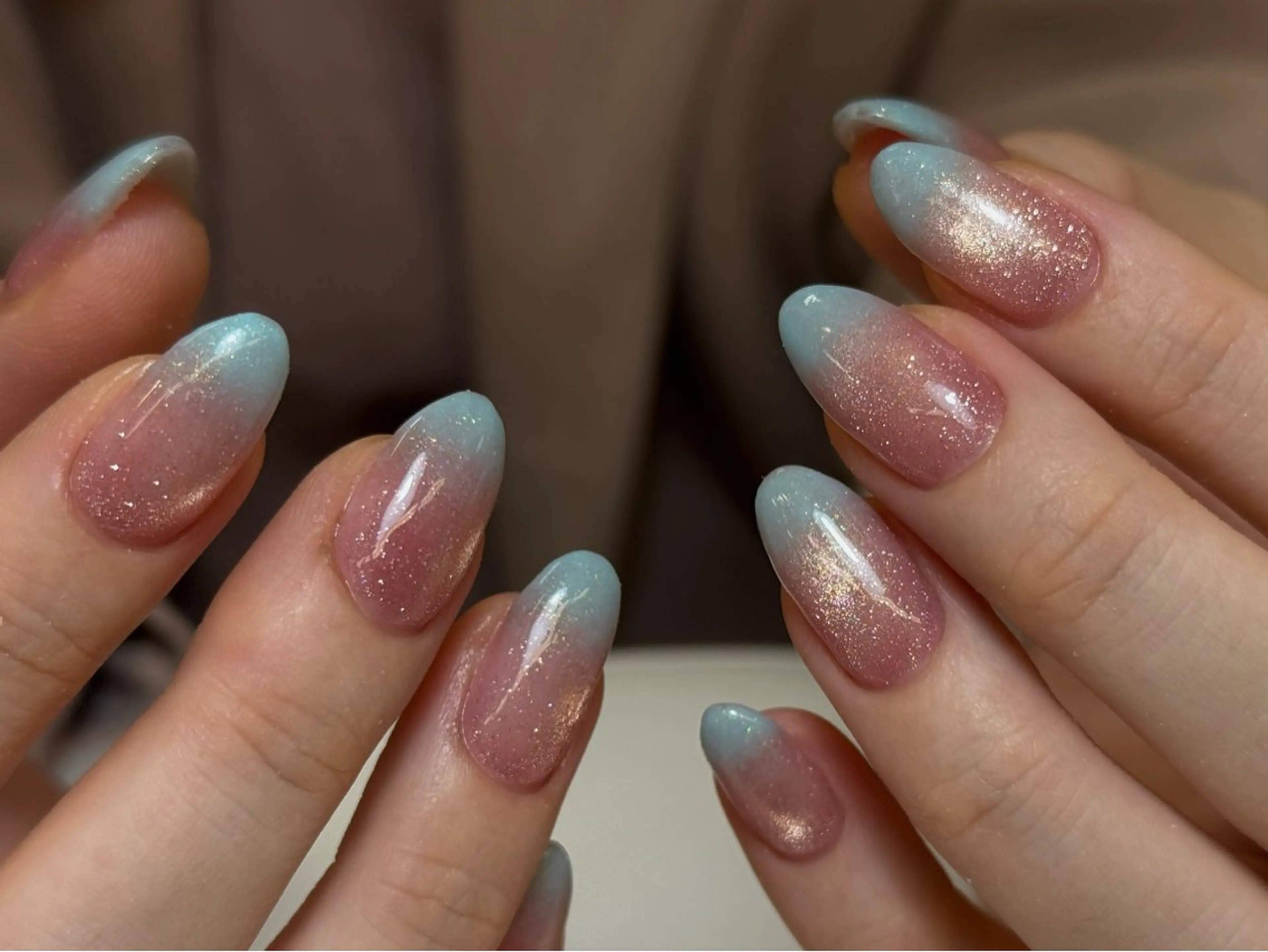 ネイル チークネイル フレンチネイル 韓国ネイル マグネットネイル 持ち込み ハンドネイル Hi nail🎀 池袋kozueのネイルデザイン