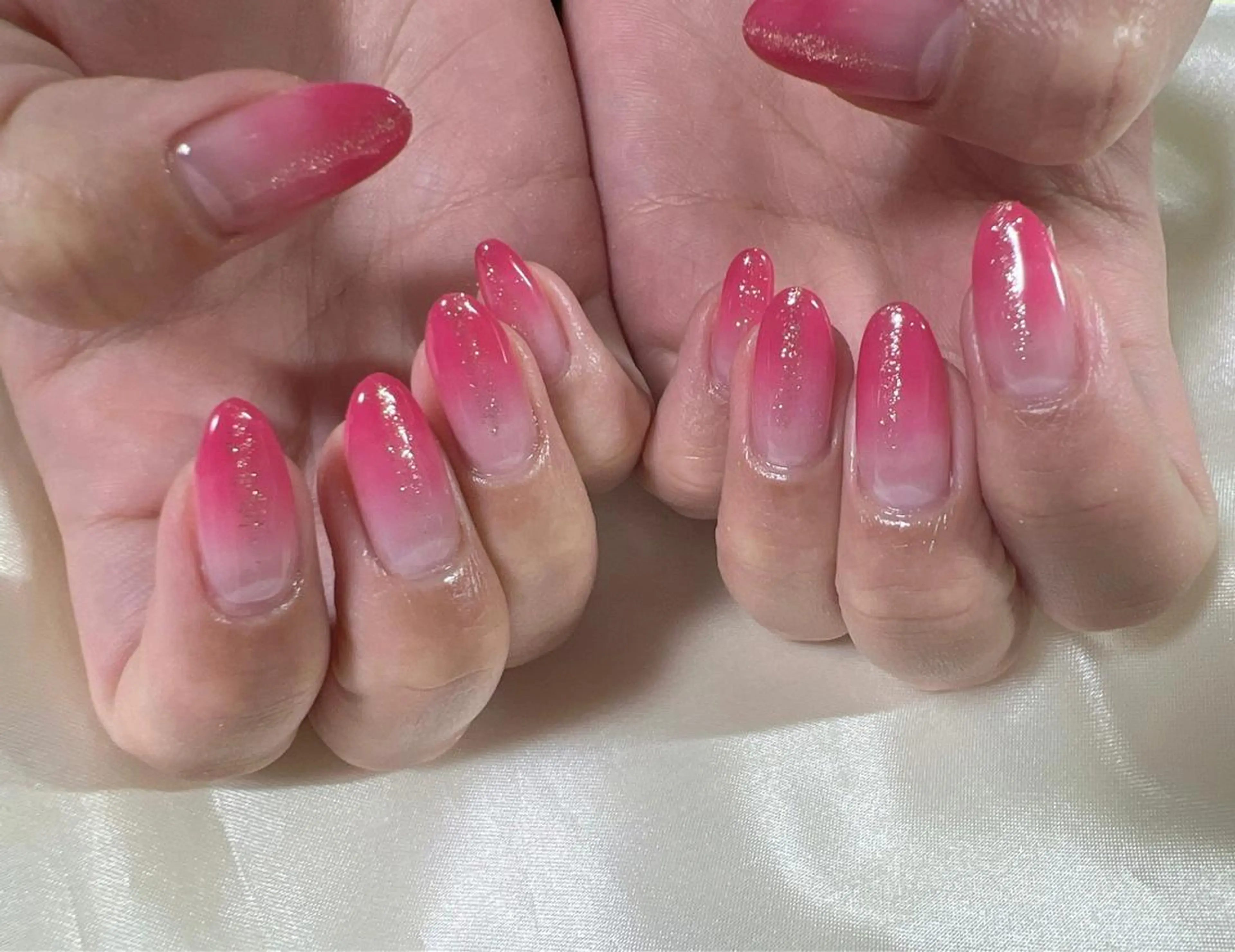 ネイル オーロラネイル フラワーネイル フットネイル フレンチネイル ジェルネイル mogunail &blowのネイルデザイン