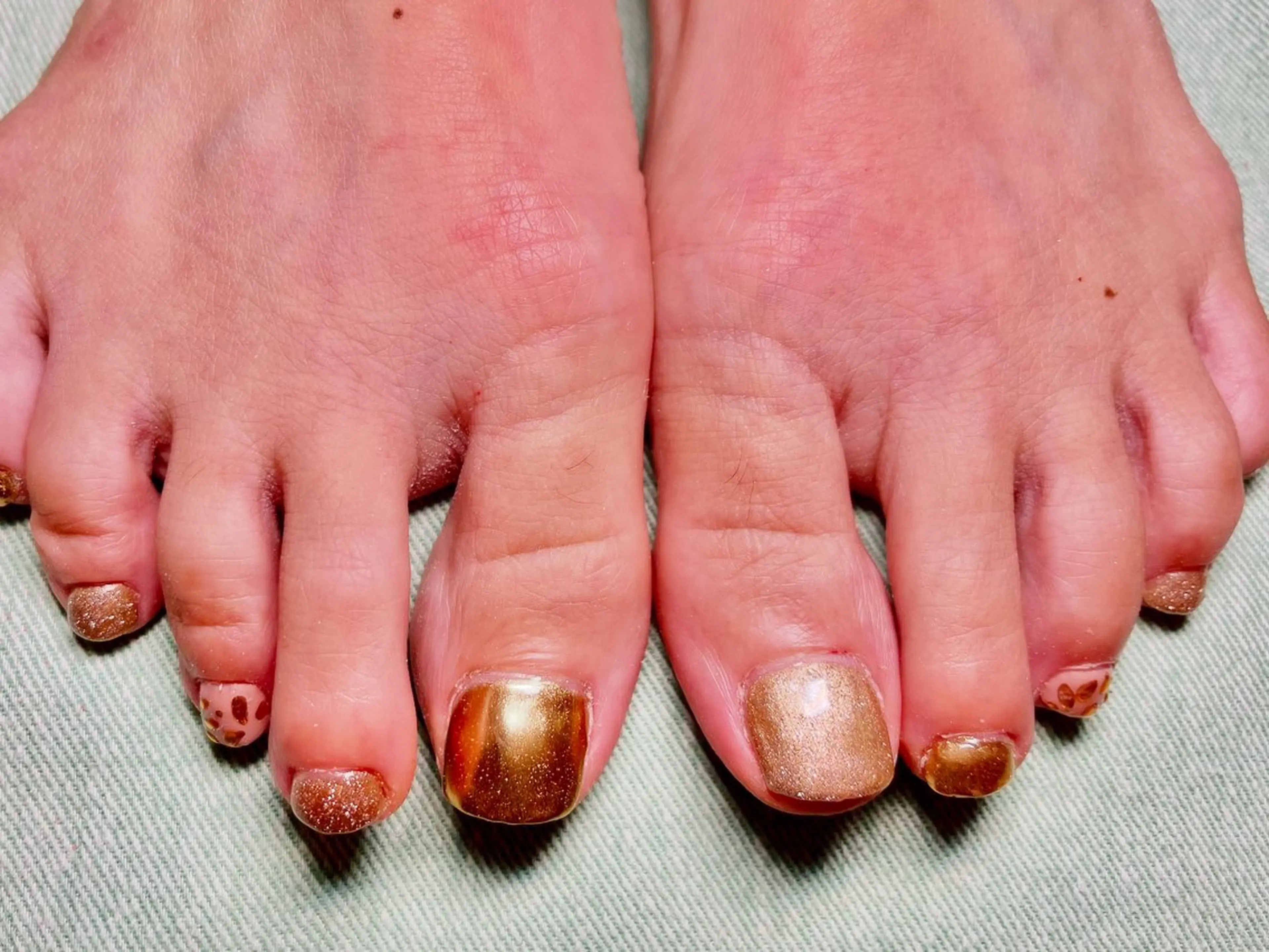 ネイル 新宿ネイルサロン ジェミディローサのネイルデザイン