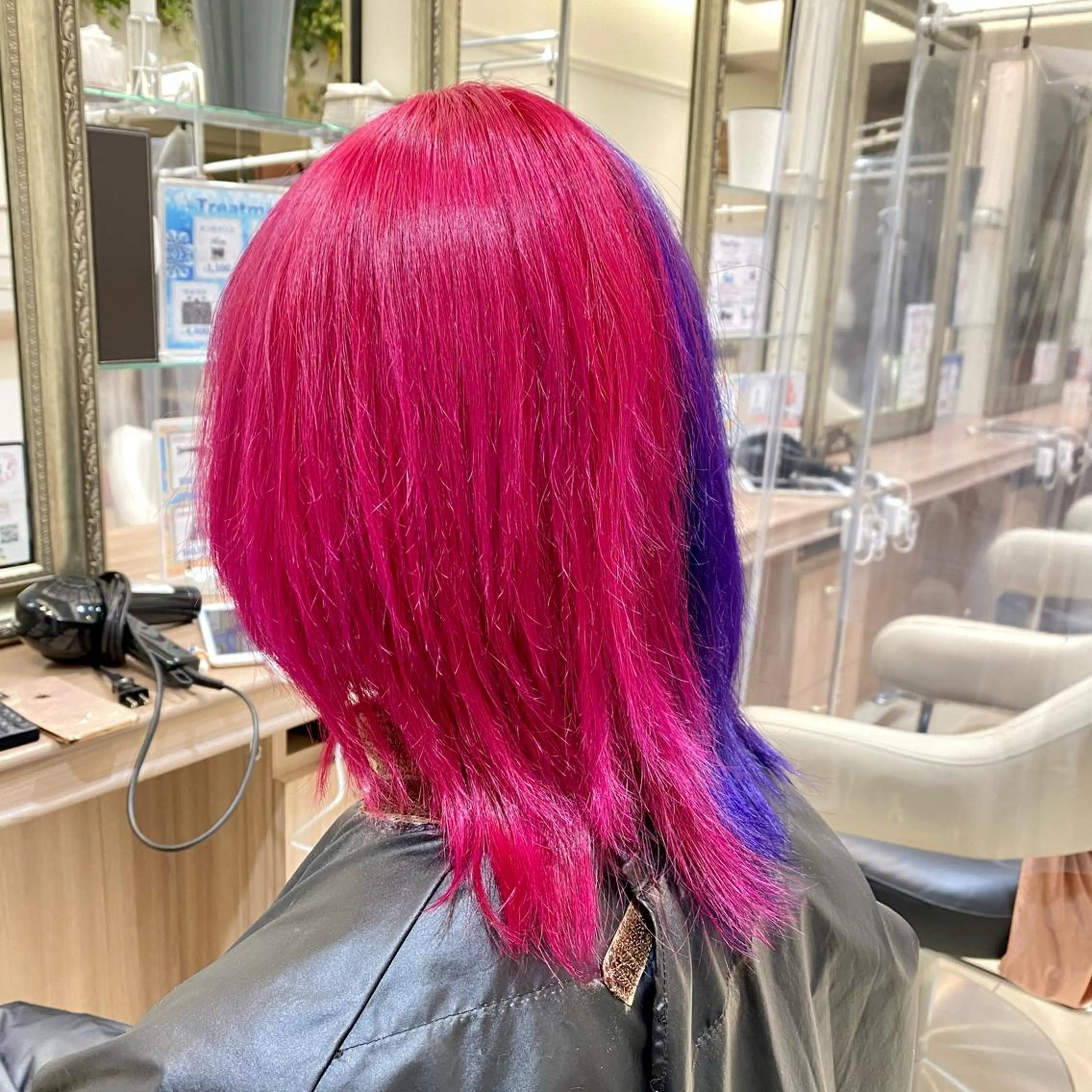 ミディアム カラー ツートーンカラー 縮毛矯正職人/艶髪 ✨️村上 渉のヘアスタイル