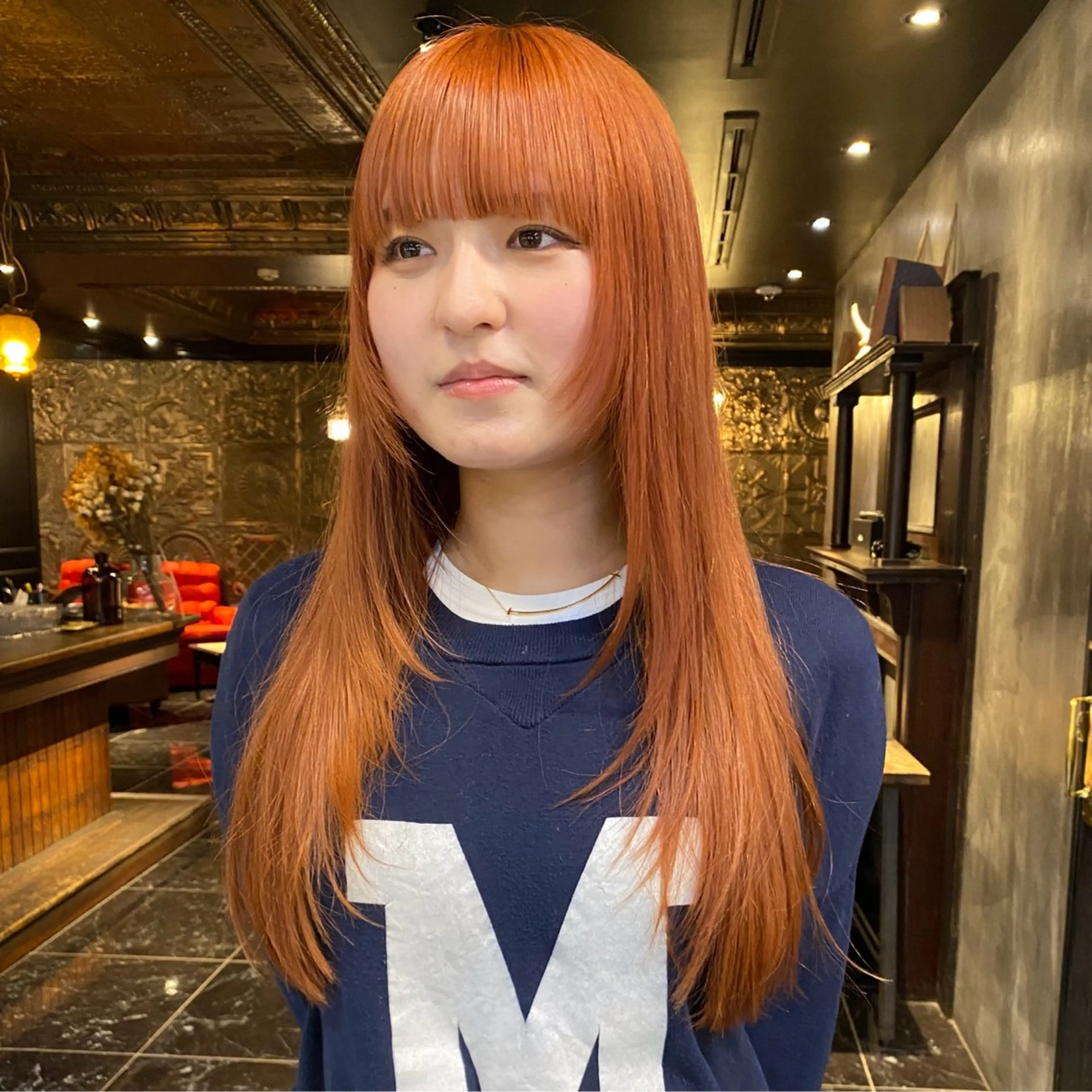 ロング カラー オレンジ レイヤーカット カット ヘアカラー トリートメント メンズヘア/パーマ/ SHOUTOのヘアスタイル