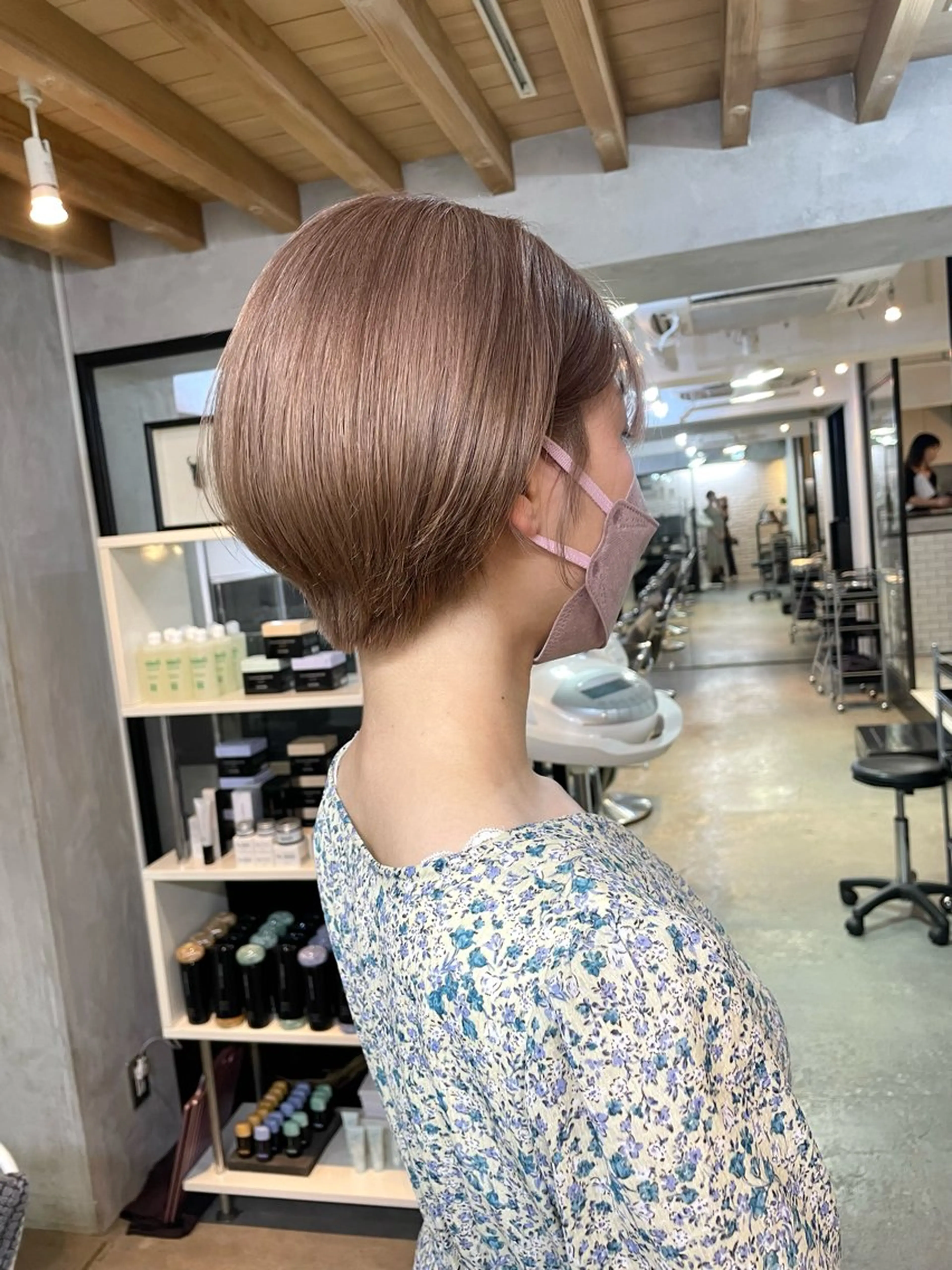 ショート 横山 奈央のヘアスタイル