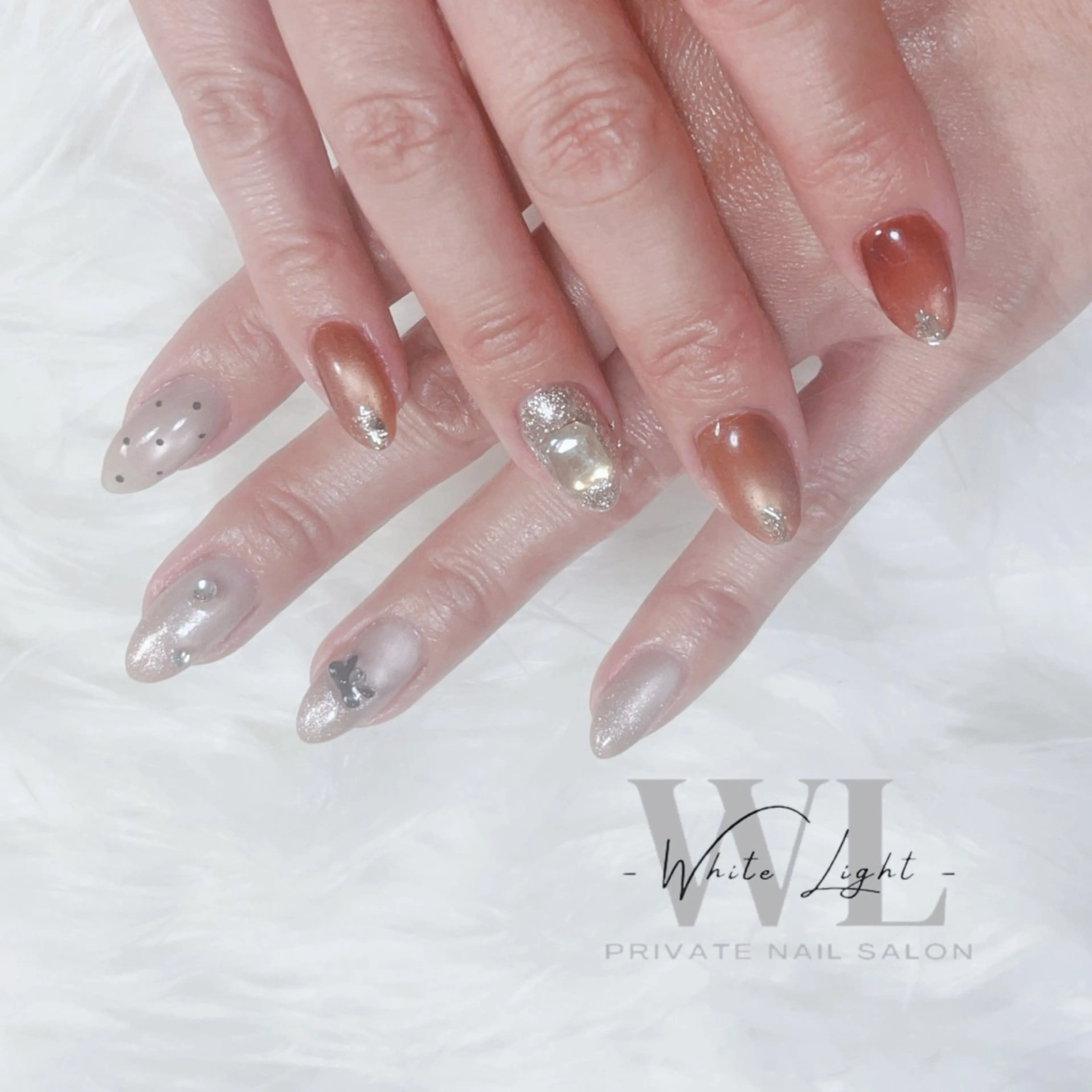 ネイル シンプルネイル プライベートサロン WhiteLightのネイルデザイン
