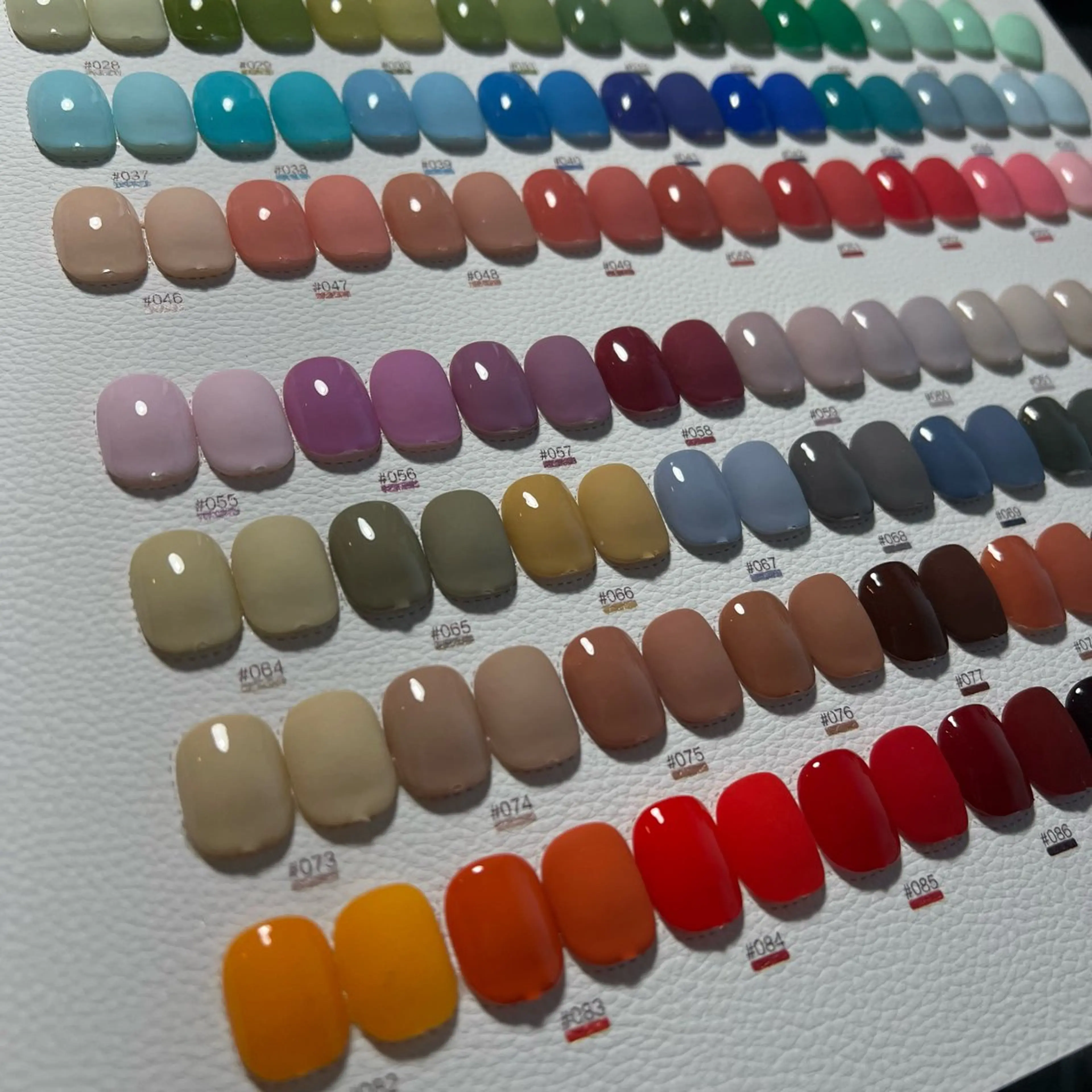 ネイル R-s nailのネイルデザイン