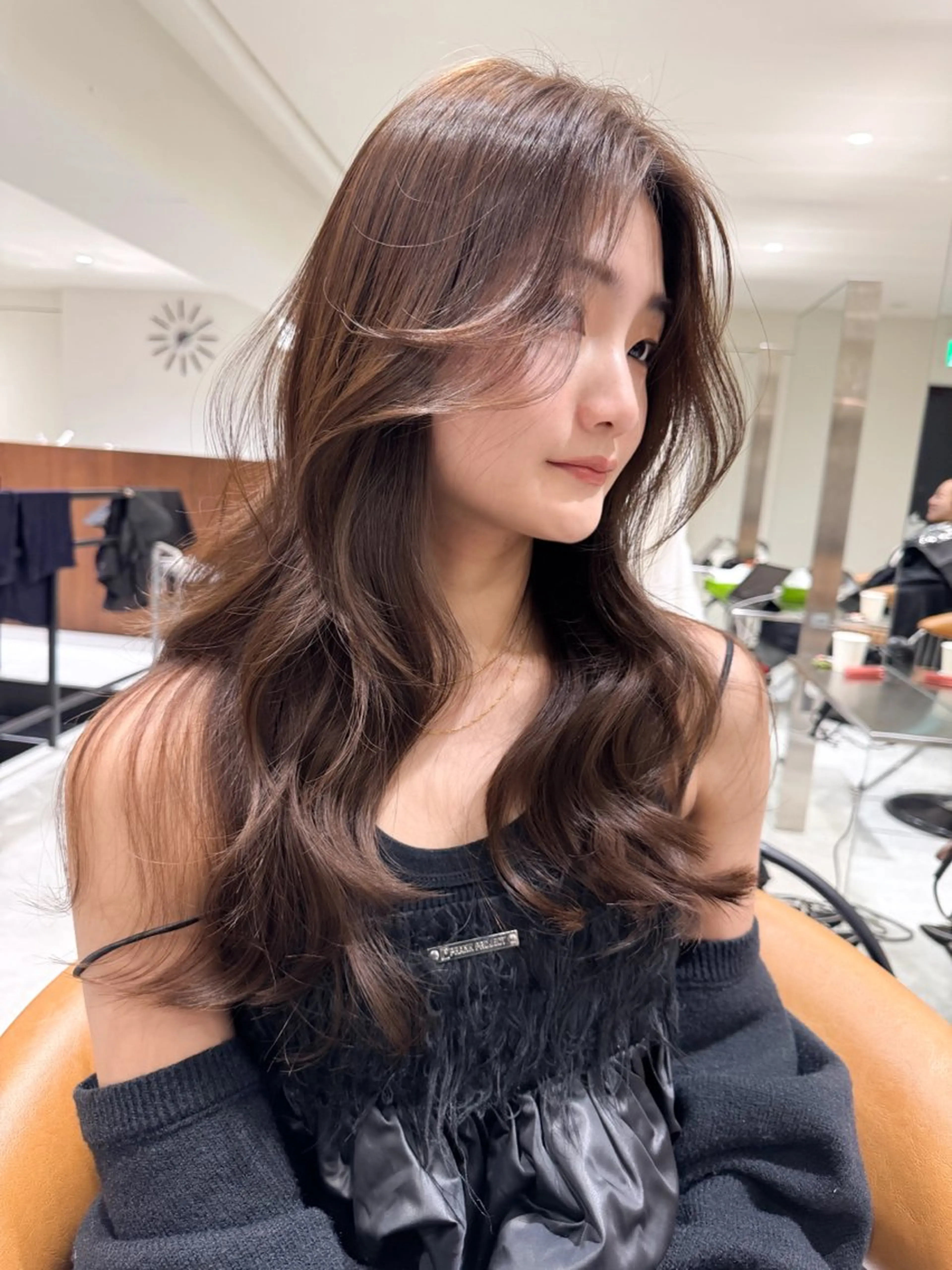 セミロング カット ヘアカラー 顔まわりカットが得意 ショート〜ロング◎のヘアスタイル