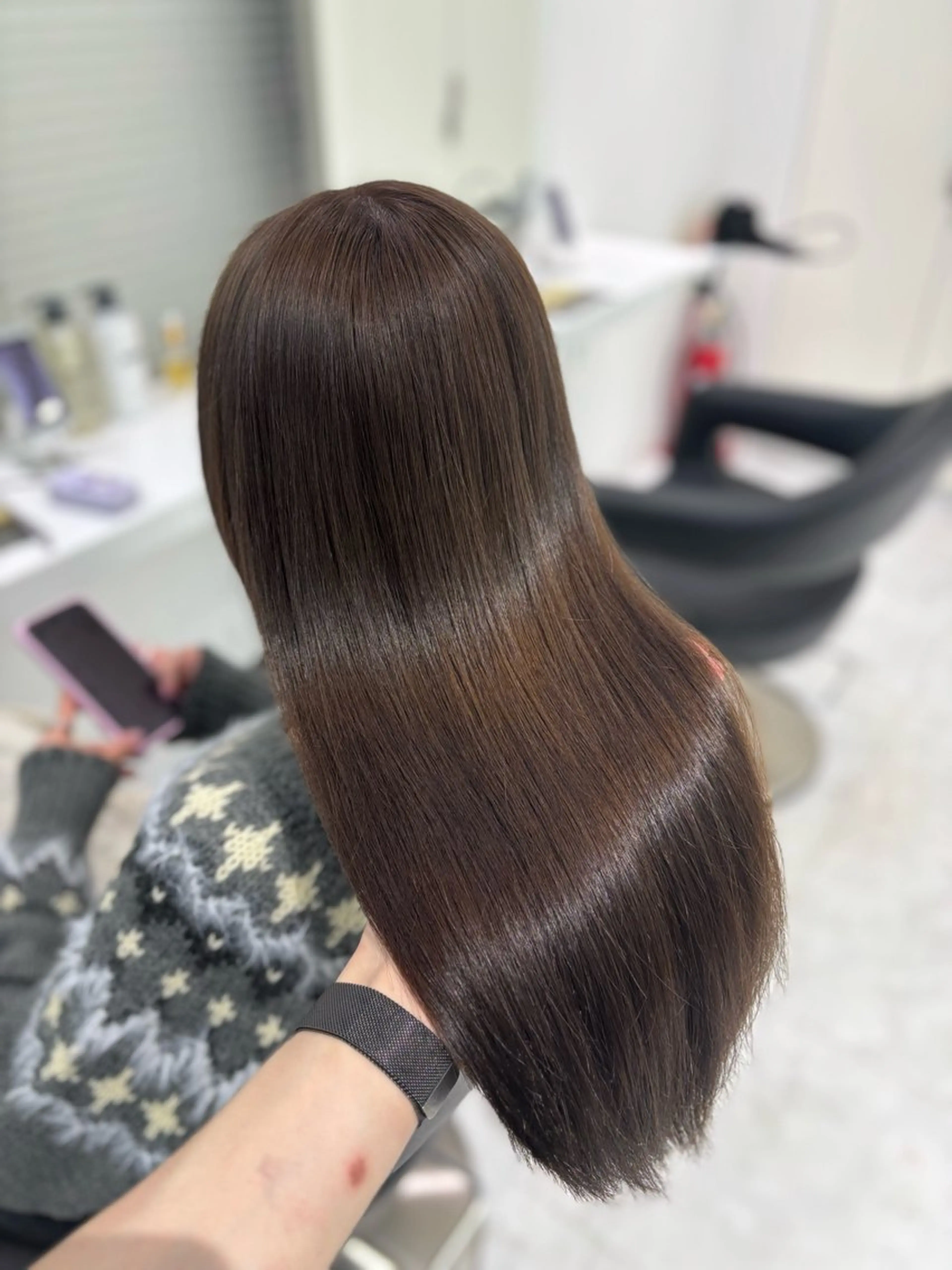 ロング カラー 流行りの透明感カラー ×縮毛矯正🤍ユウのヘアスタイル