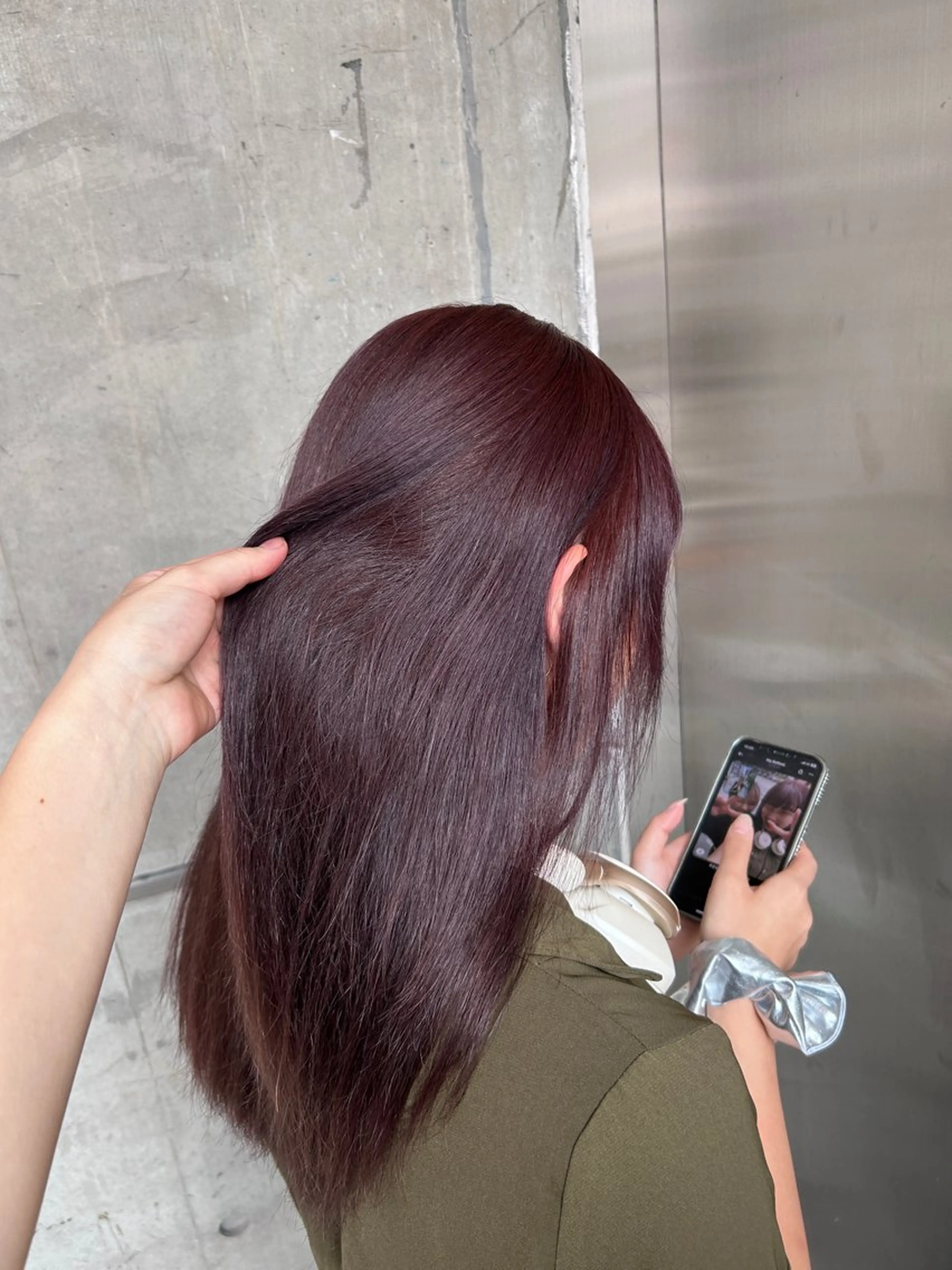 ロング カラー ヘアカラー トリートメント 透明感ツヤカラー/ アイリスト/ゆきなのマツエク・マツパデザイン