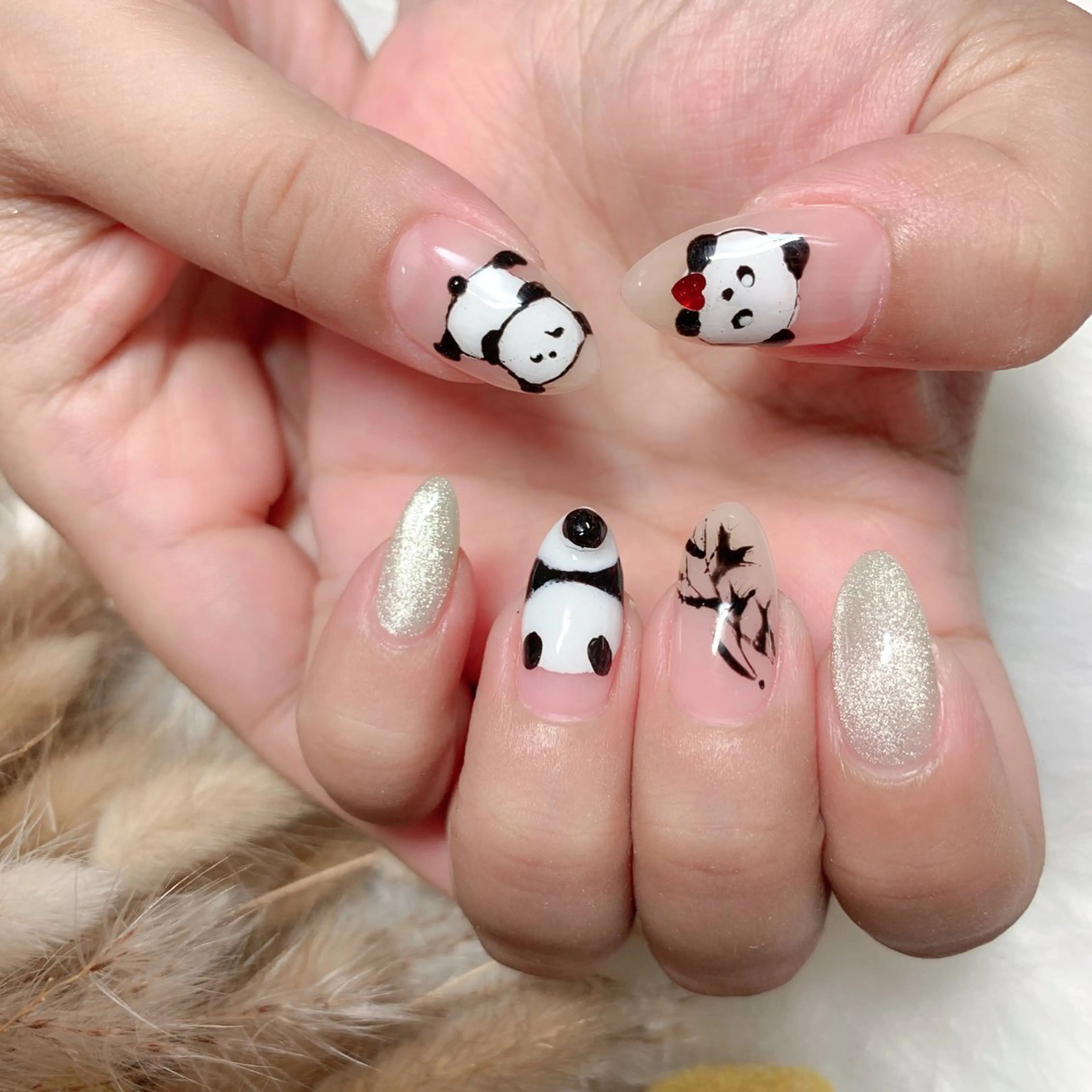 ネイル ハンドネイル 💅ネイルハウス🏡 🎀TOMO🎀のネイルデザイン