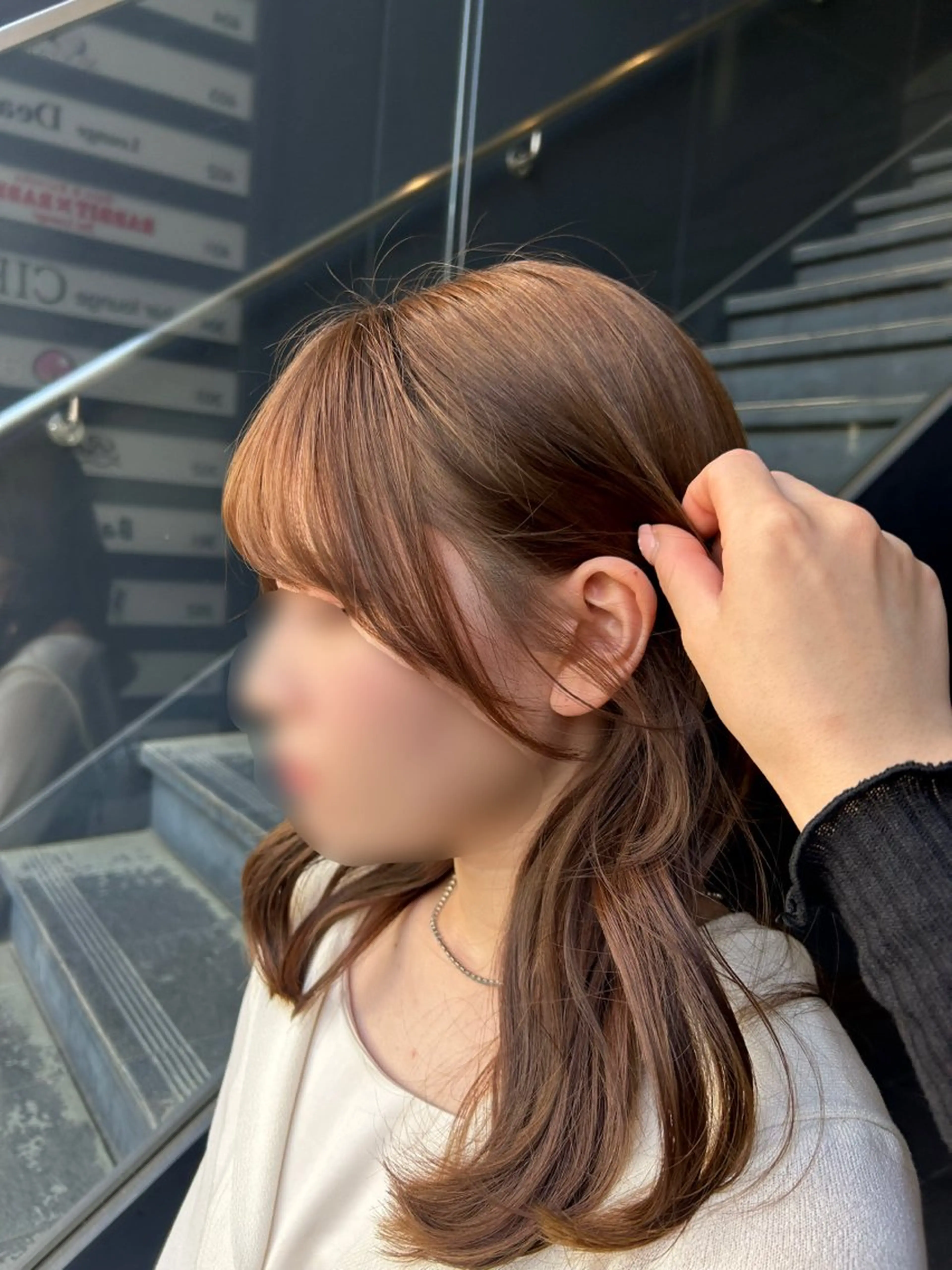 セミロング 顔周りカット かじももな｜女性限定 パーマモデル募集！のヘアスタイル