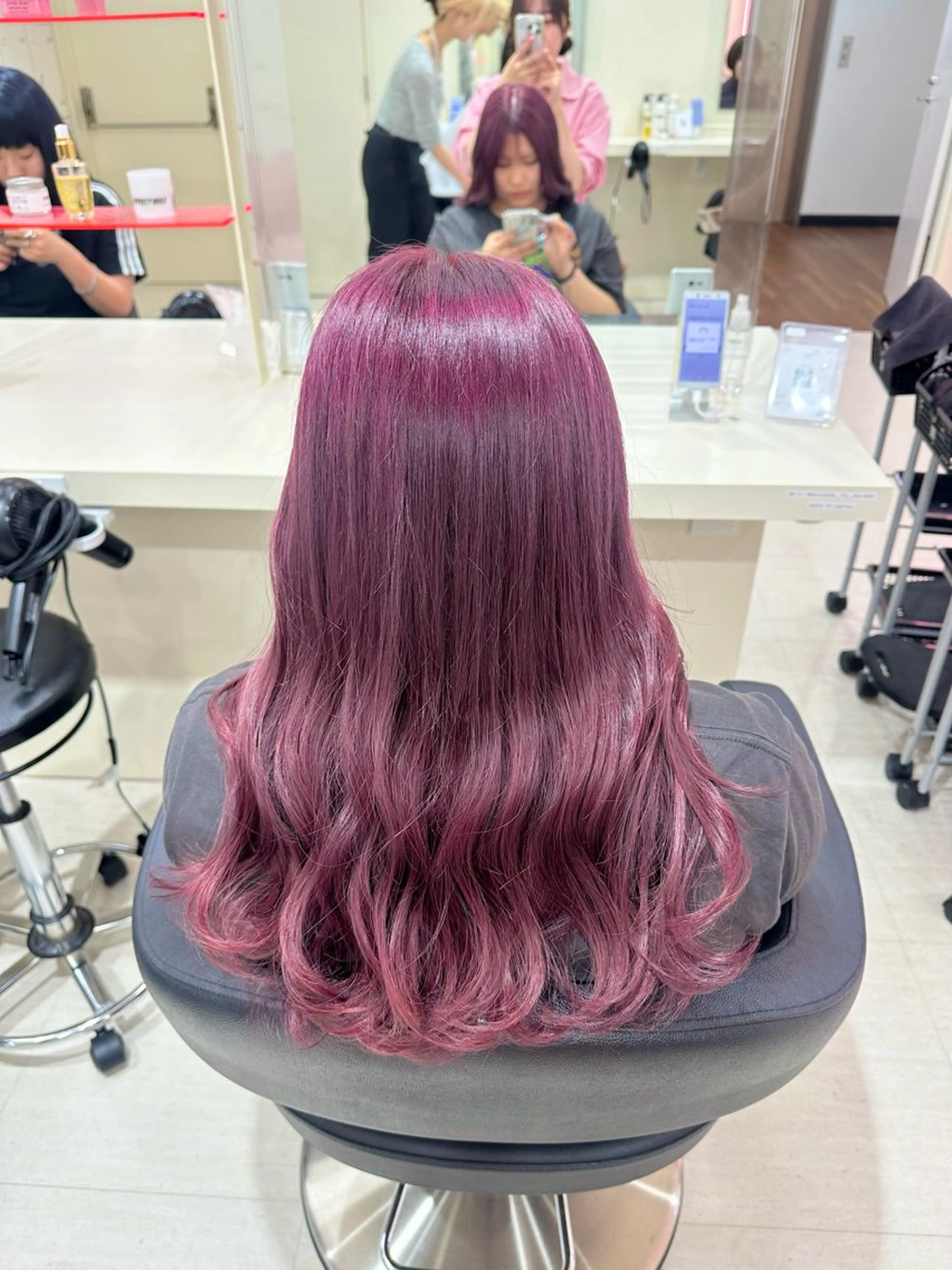 ロング カラー ヘアアレンジ 🎀 yuuka🎀のヘアスタイル