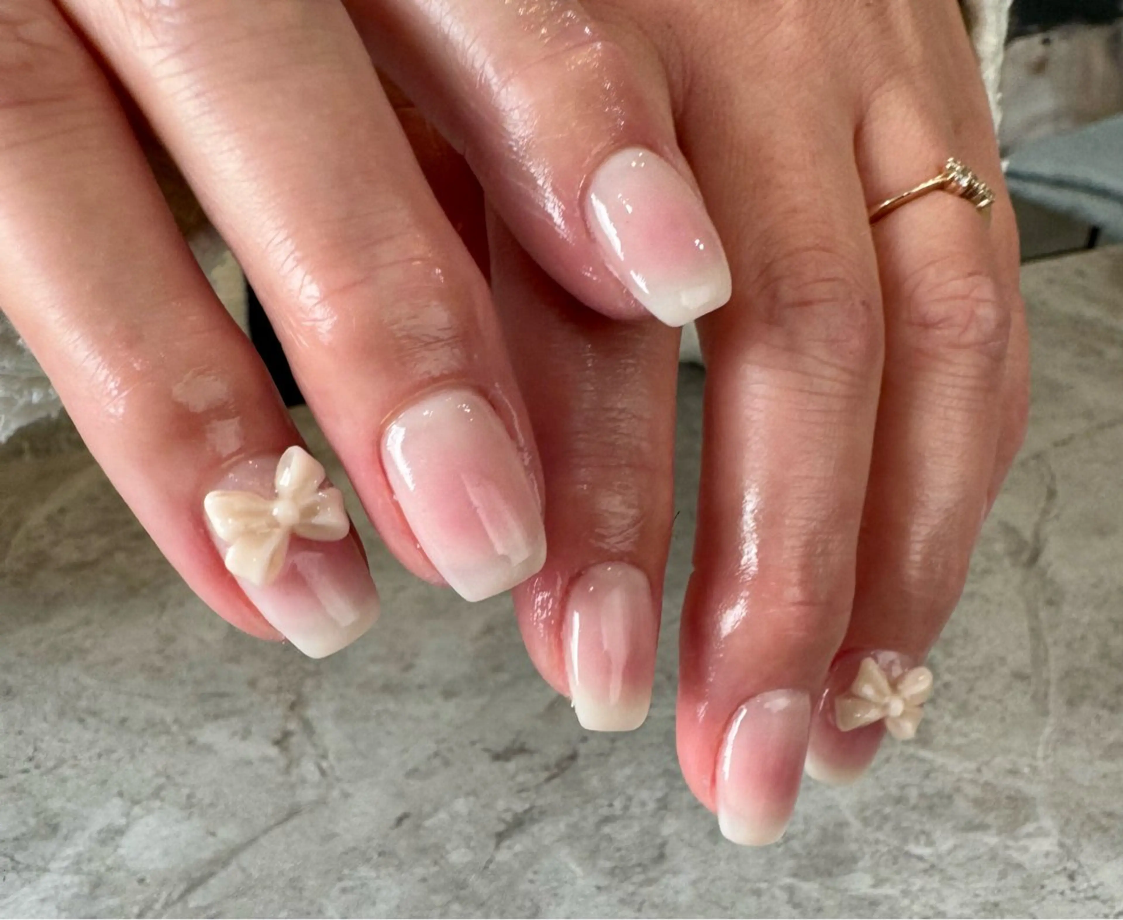 ネイル アートネイル チークネイル ハンドネイル Blé nailのネイルデザイン