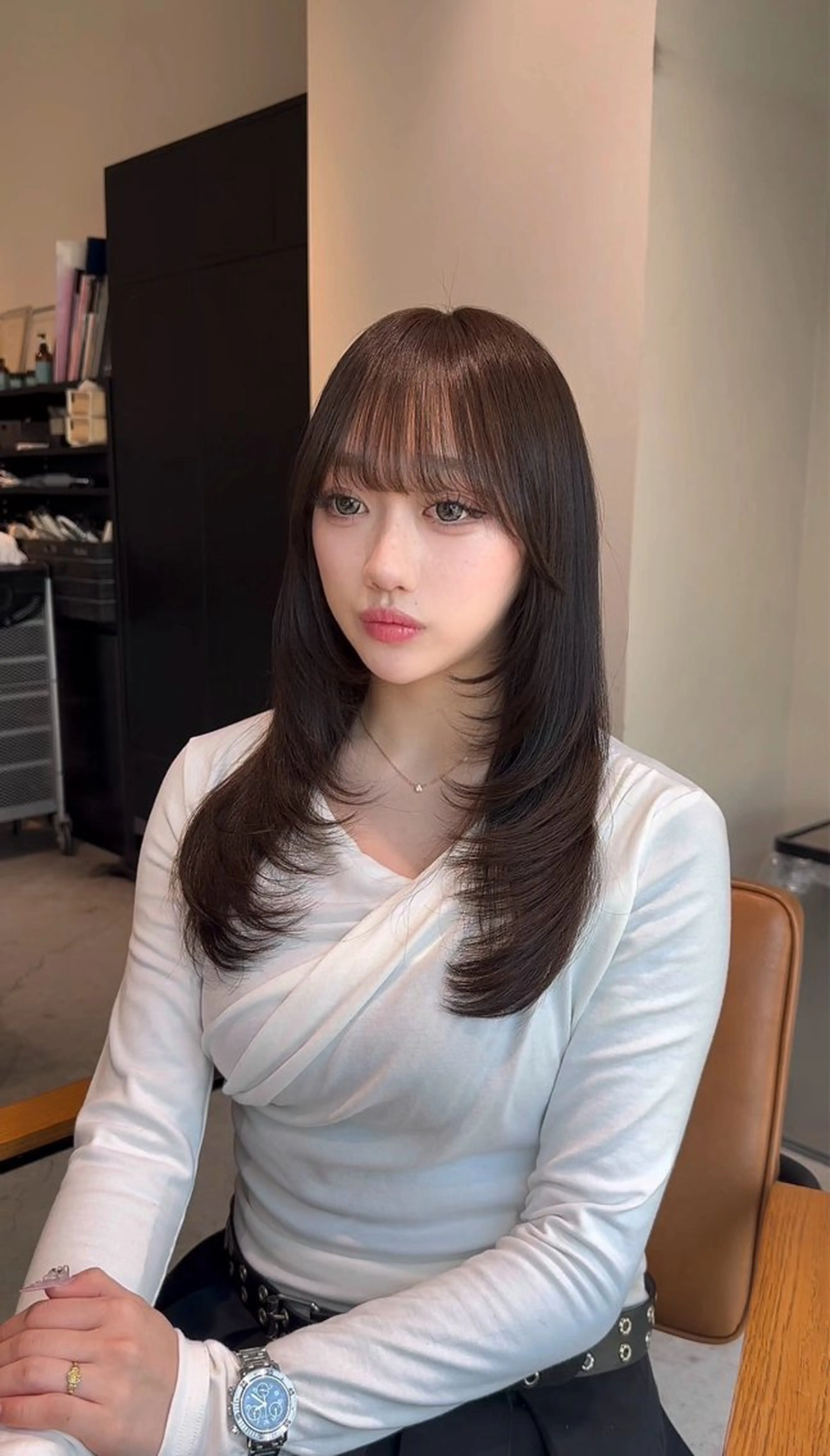 ロング カラー 韓国レイヤーカット 透明感カラー冨田那樹のヘアスタイル