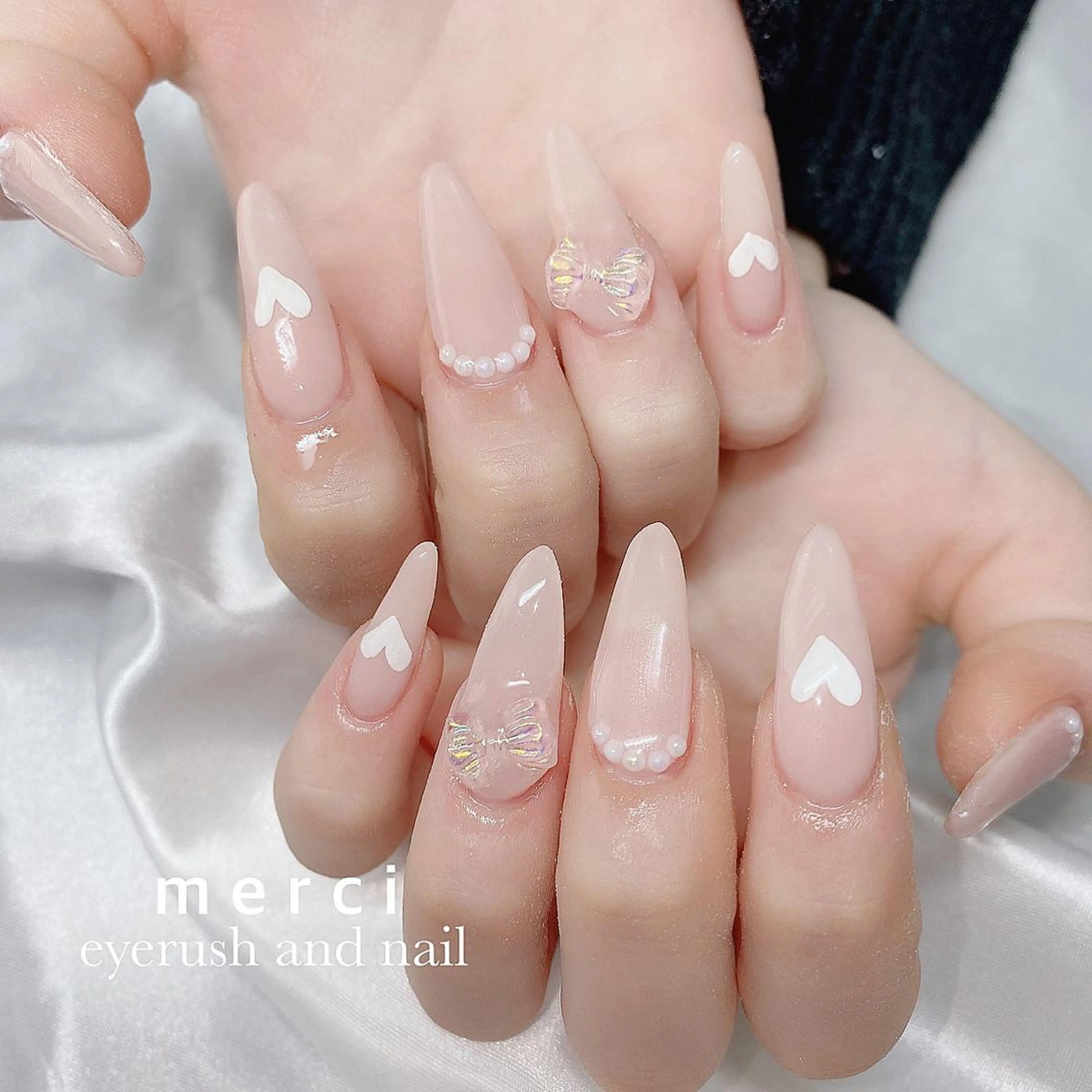 ネイル クリアネイル フラッシュネイル フレンチネイル 韓国ネイル マグネットネイル merci nailのネイルデザイン
