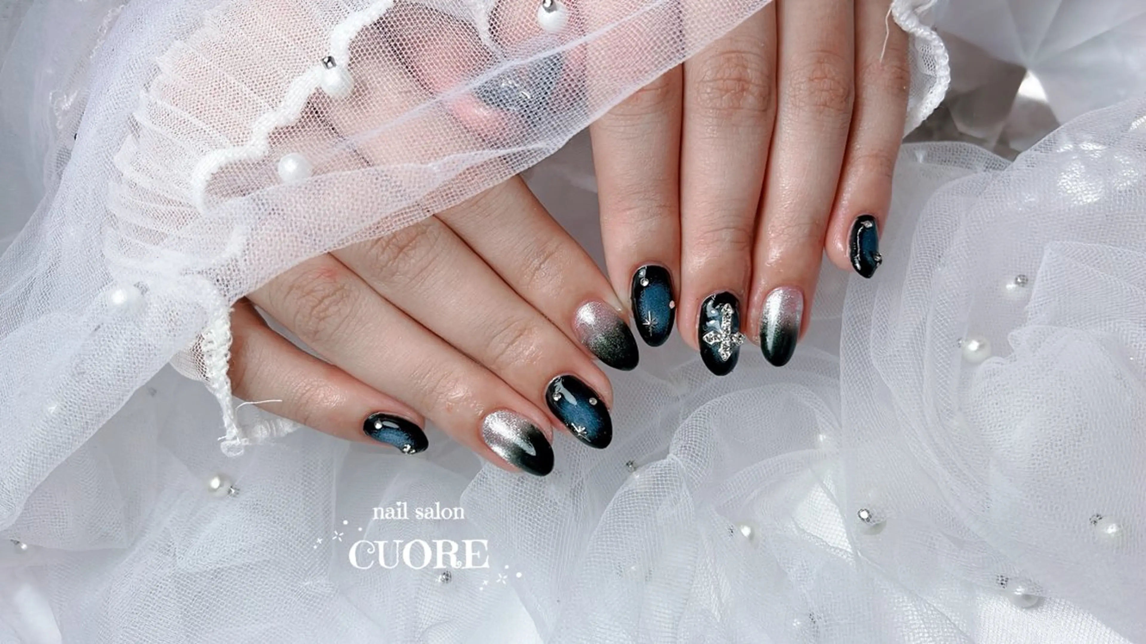 ネイル チークネイル グラデーション マグネットネイル 持ち込み CUORE____nail所属・nail salon CUOREのネイルデザイン