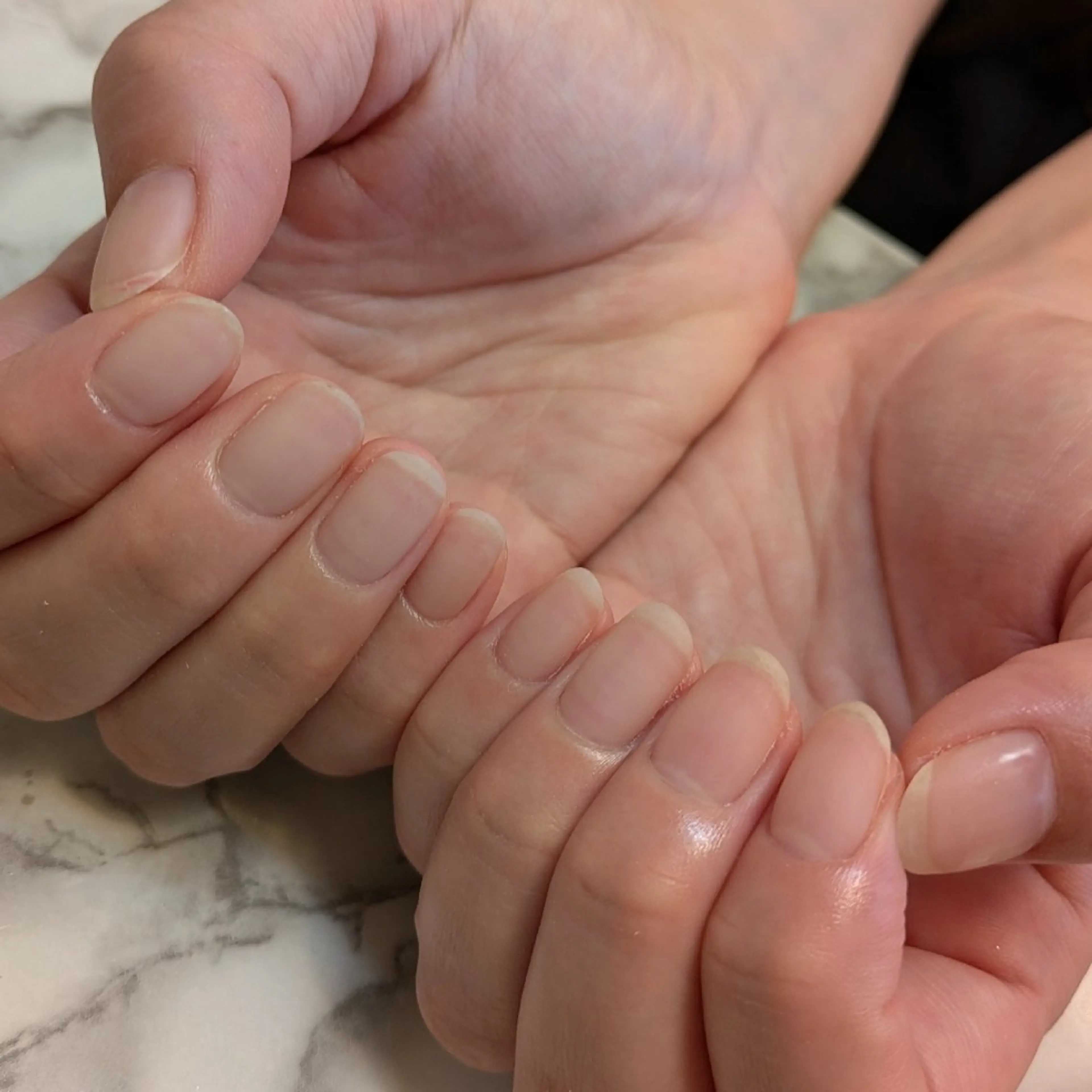 ネイル ジェヌインネイル 河内のネイルデザイン