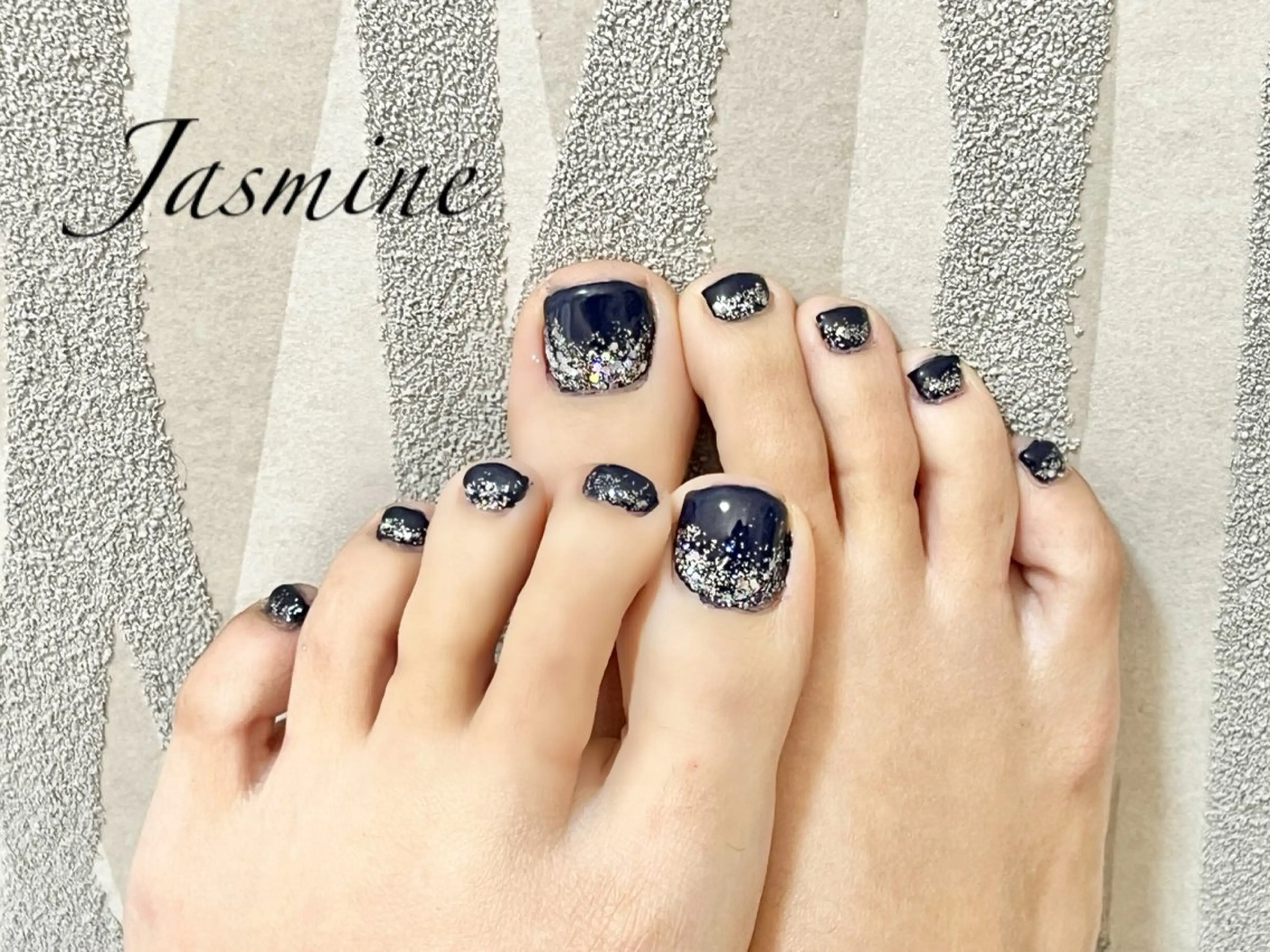 ネイル フットネイル Jasmine 林のネイルデザイン