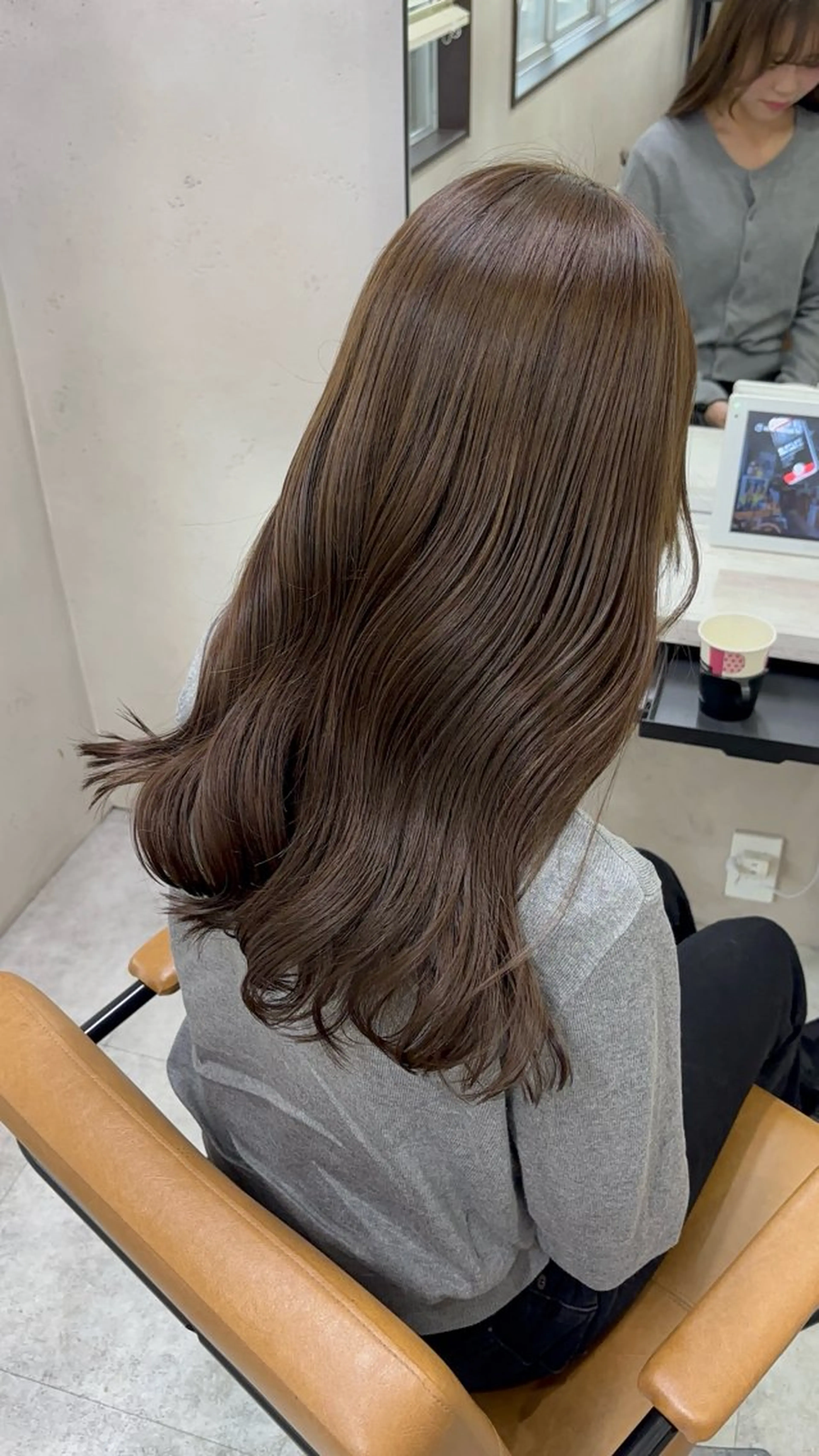 ロング カラー カット ヘアカラー トリートメント 🪽髪質改善矯正 🤍MIU🤍のヘアスタイル