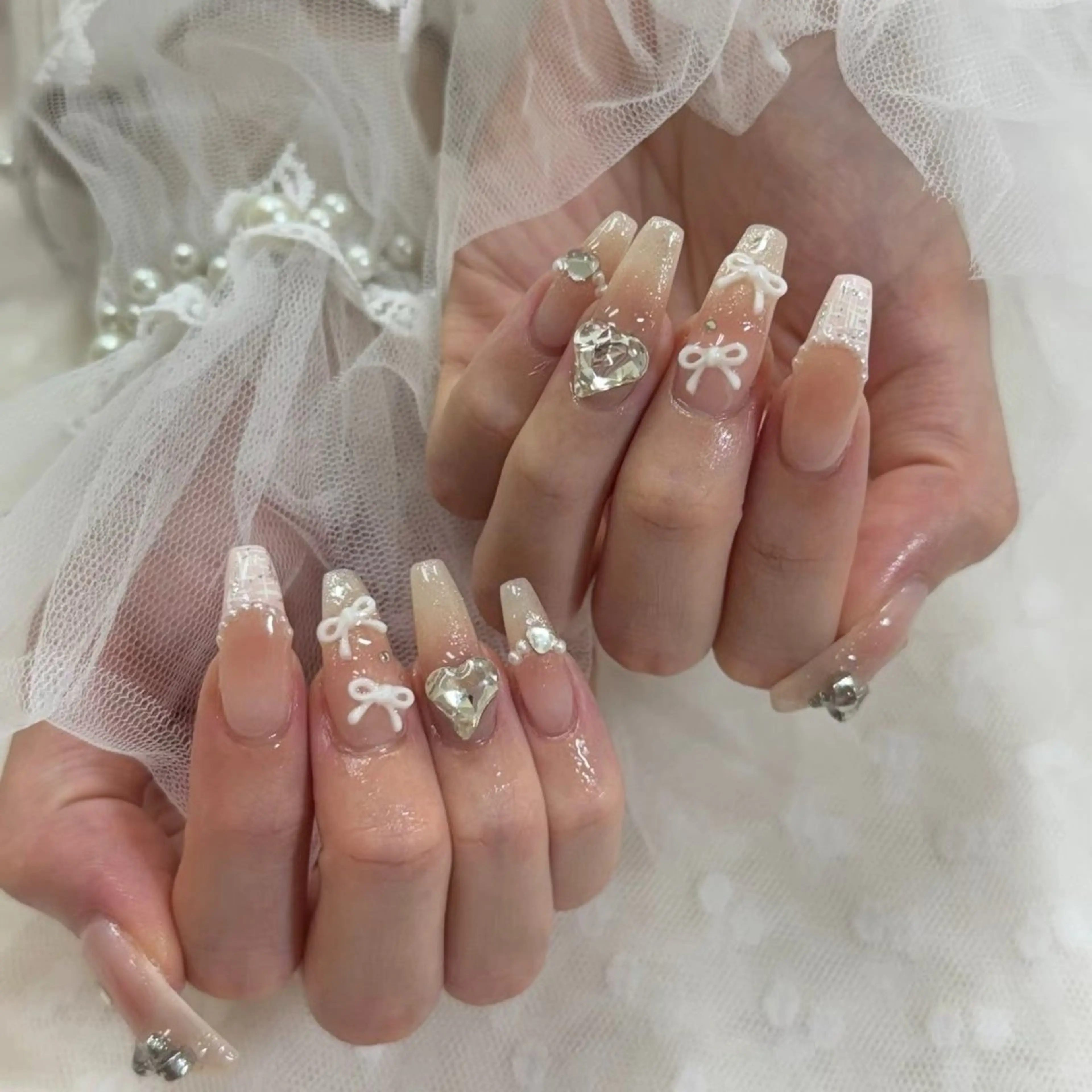 ネイル yurika 🌷.*･ﾟのネイルデザイン