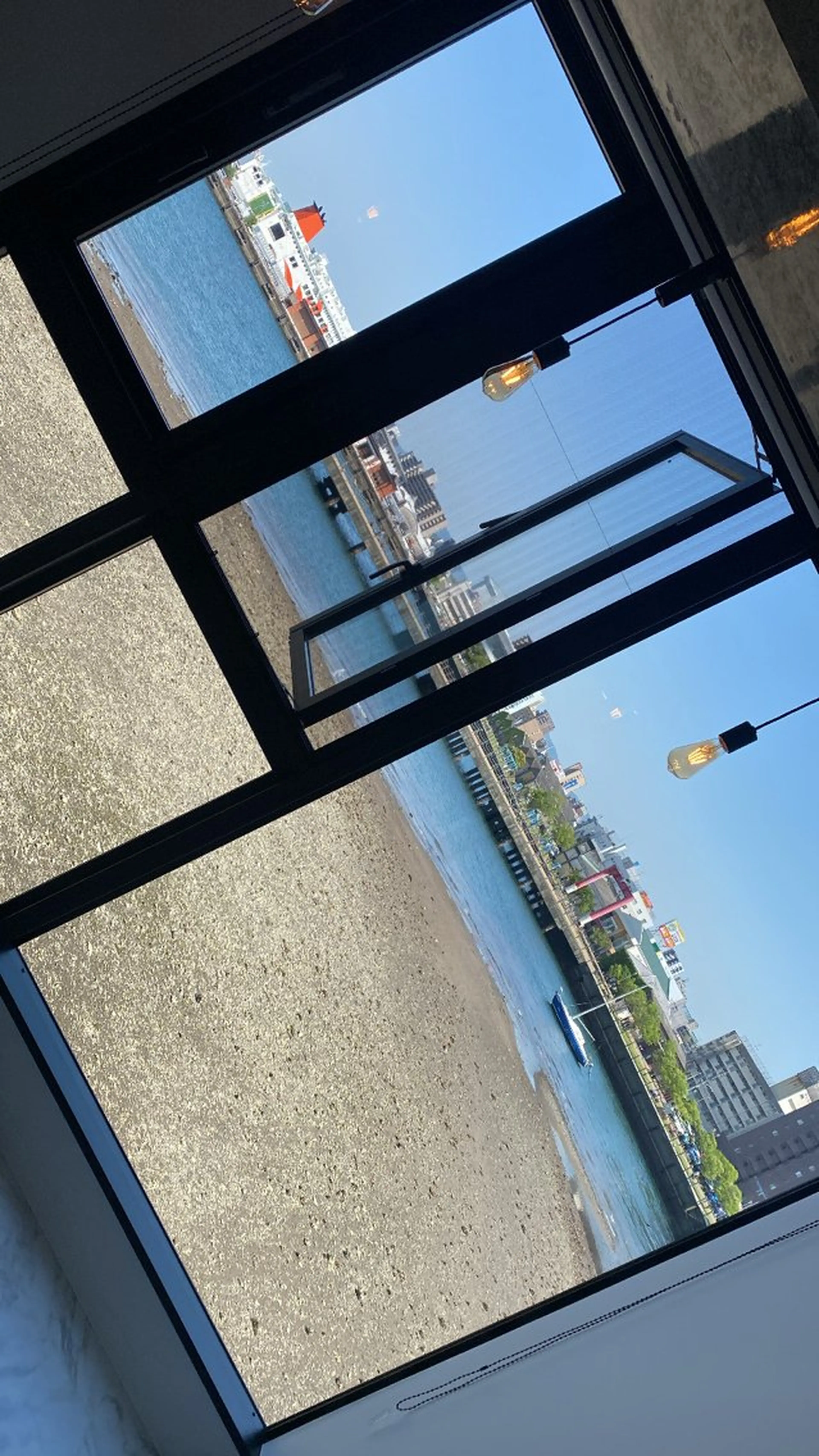 Private Salon S.Nail所属・S.Nail 𓏲⋆🪸.⋆⸜🫧のネイルデザイン