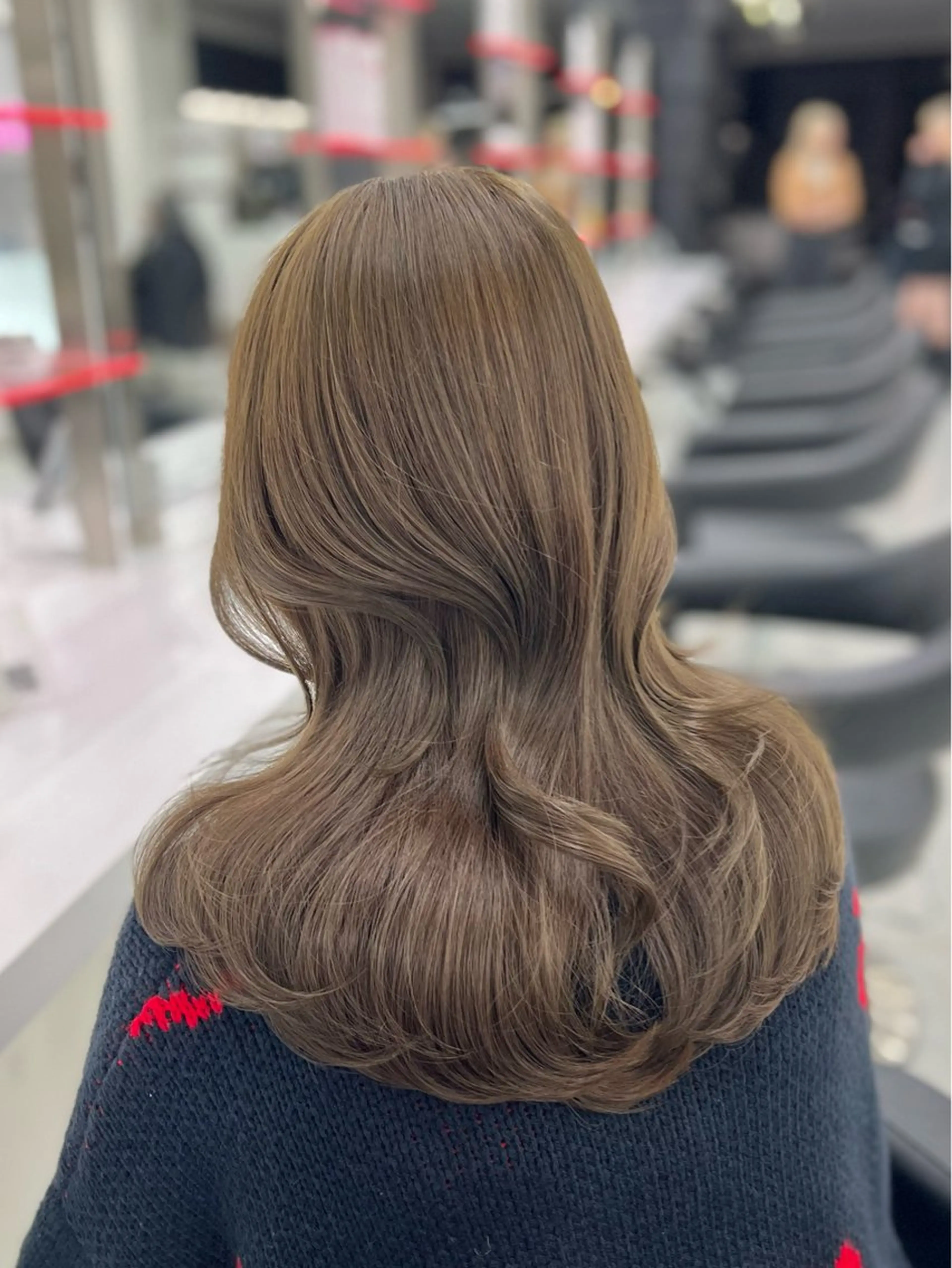 ロング カラー 透明感カラー🫧 レイヤーカットのヘアスタイル