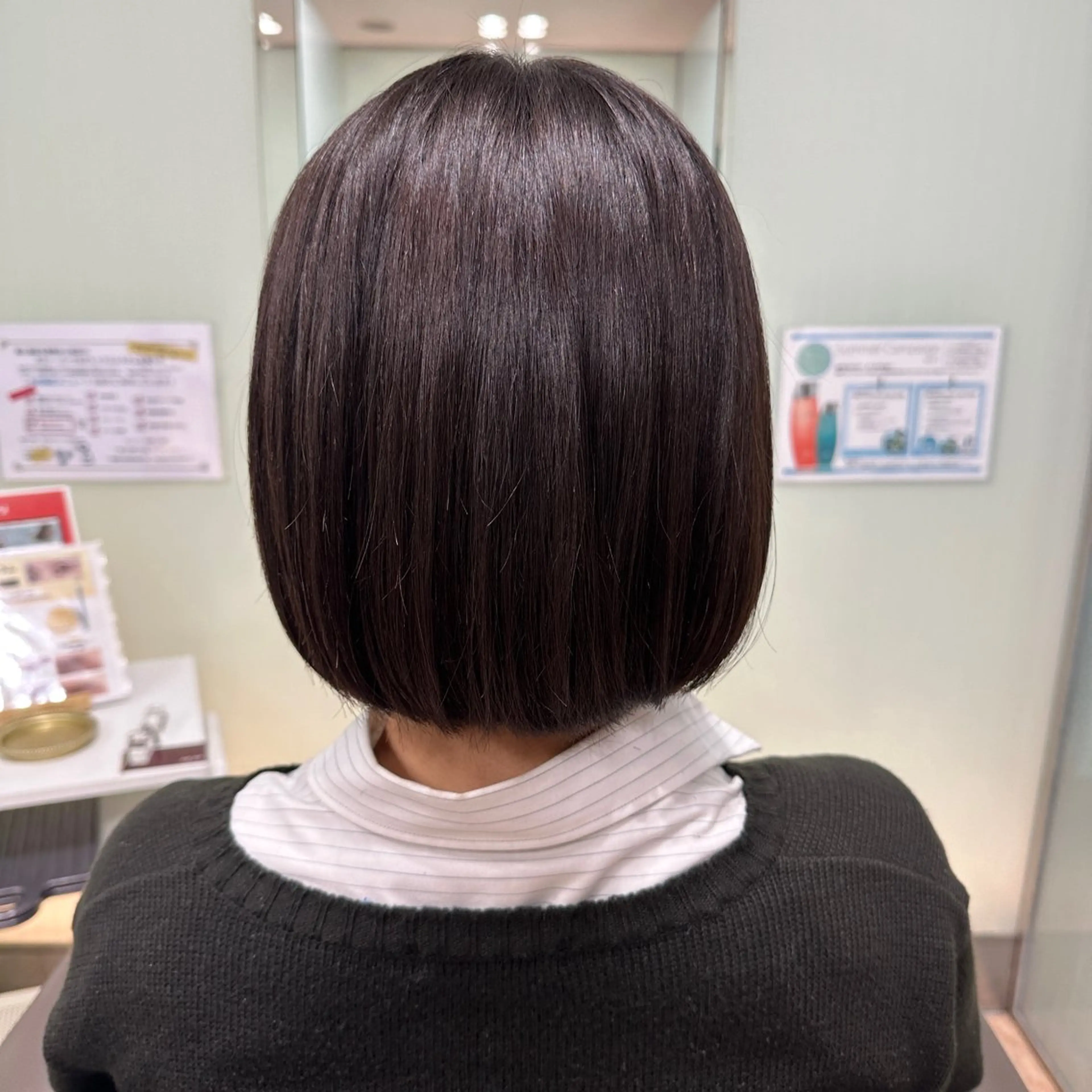 ショート 切りっぱなしボブ ボブ カット 大人可愛いスタイル 提案✨佐藤純菜のヘアスタイル