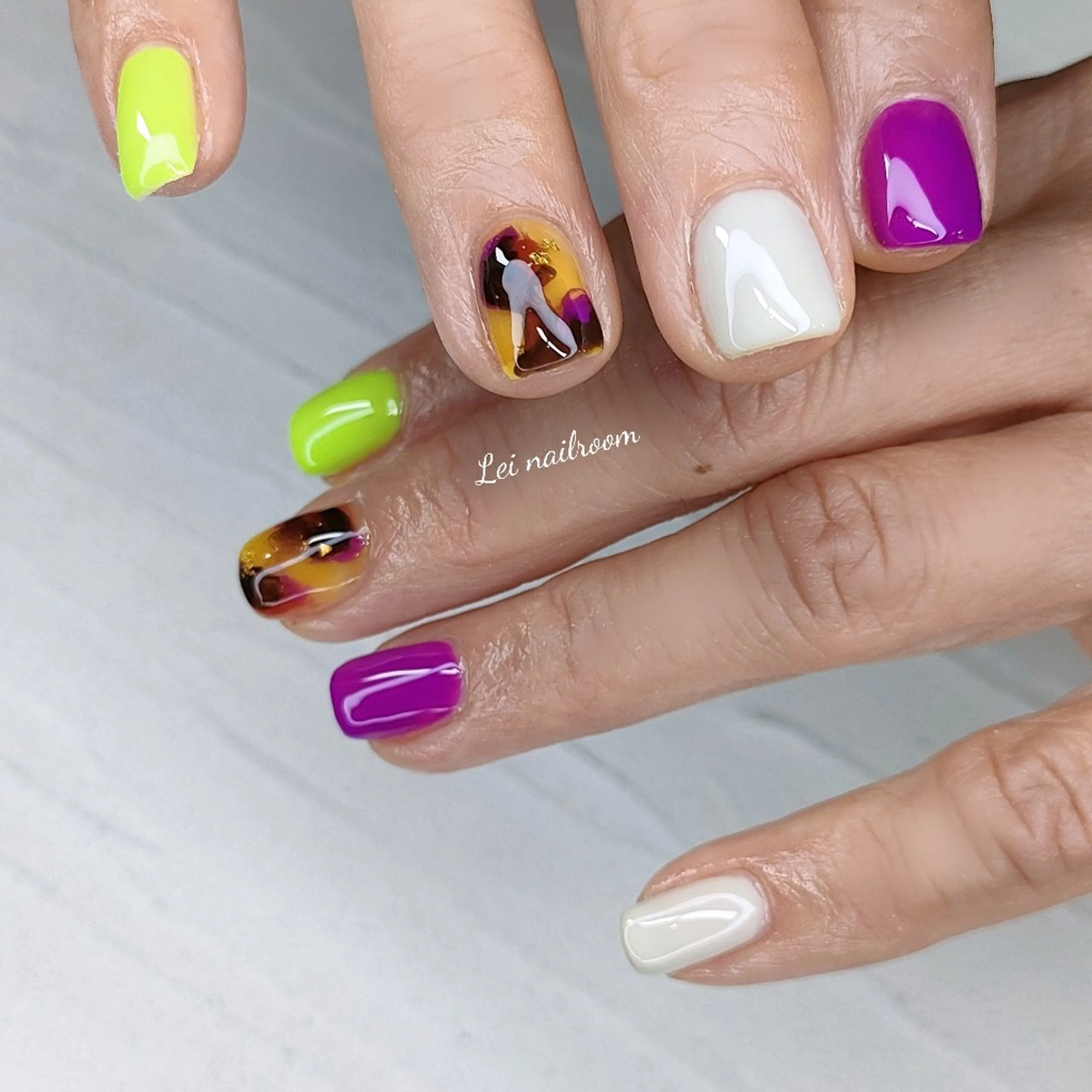 ネイル アートネイル lei🌼 nailroomのネイルデザイン