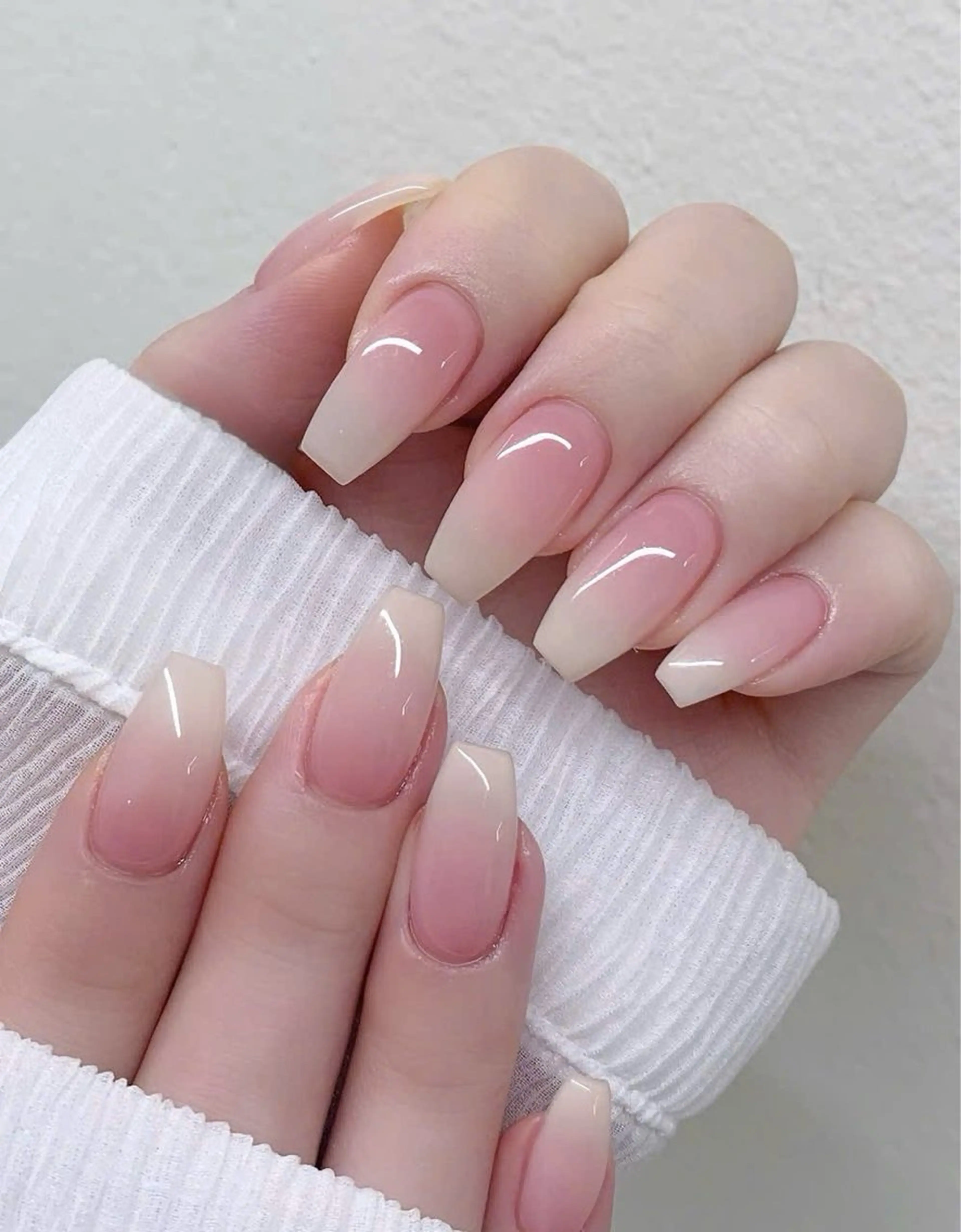 ネイル キラキラネイル マグネットネイル ぷっくりネイル 春ネイル ワンホンネイル ハンドネイル Candy Nailのネイルデザイン