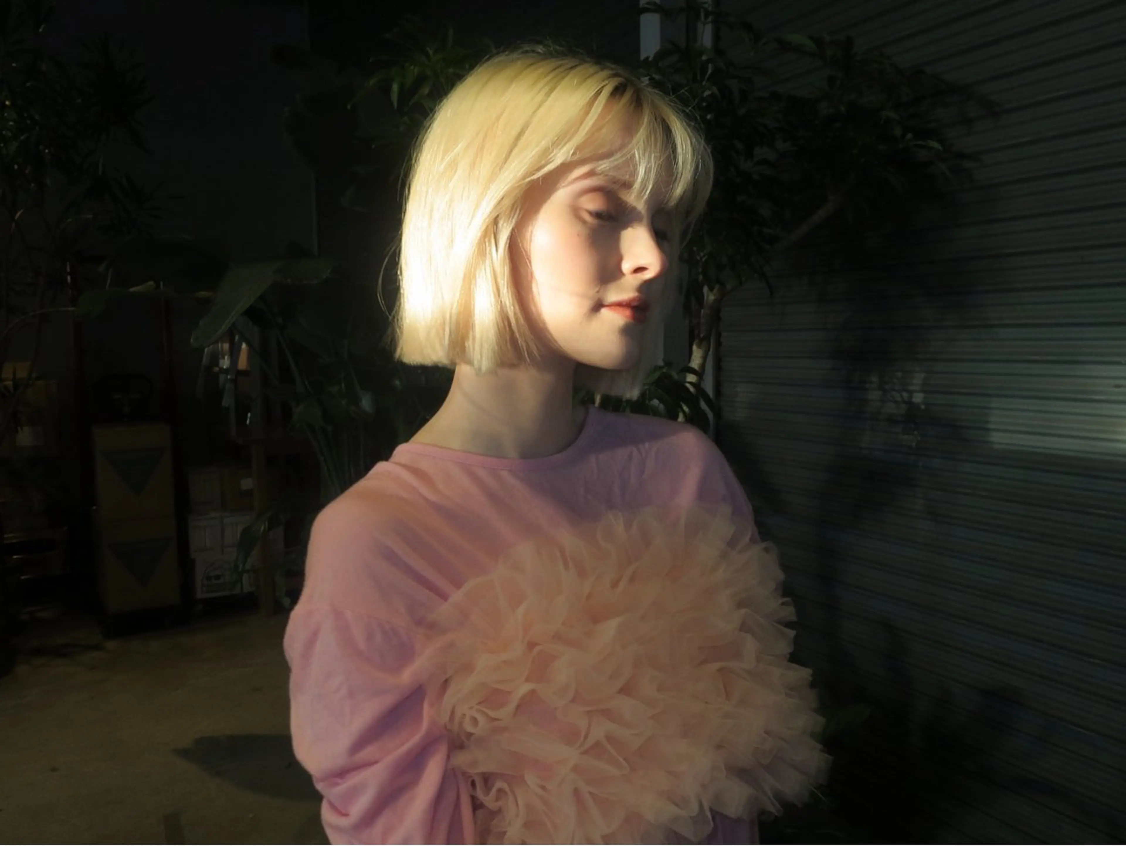 かがやしづ ⭐️ハイトーンのヘアスタイル