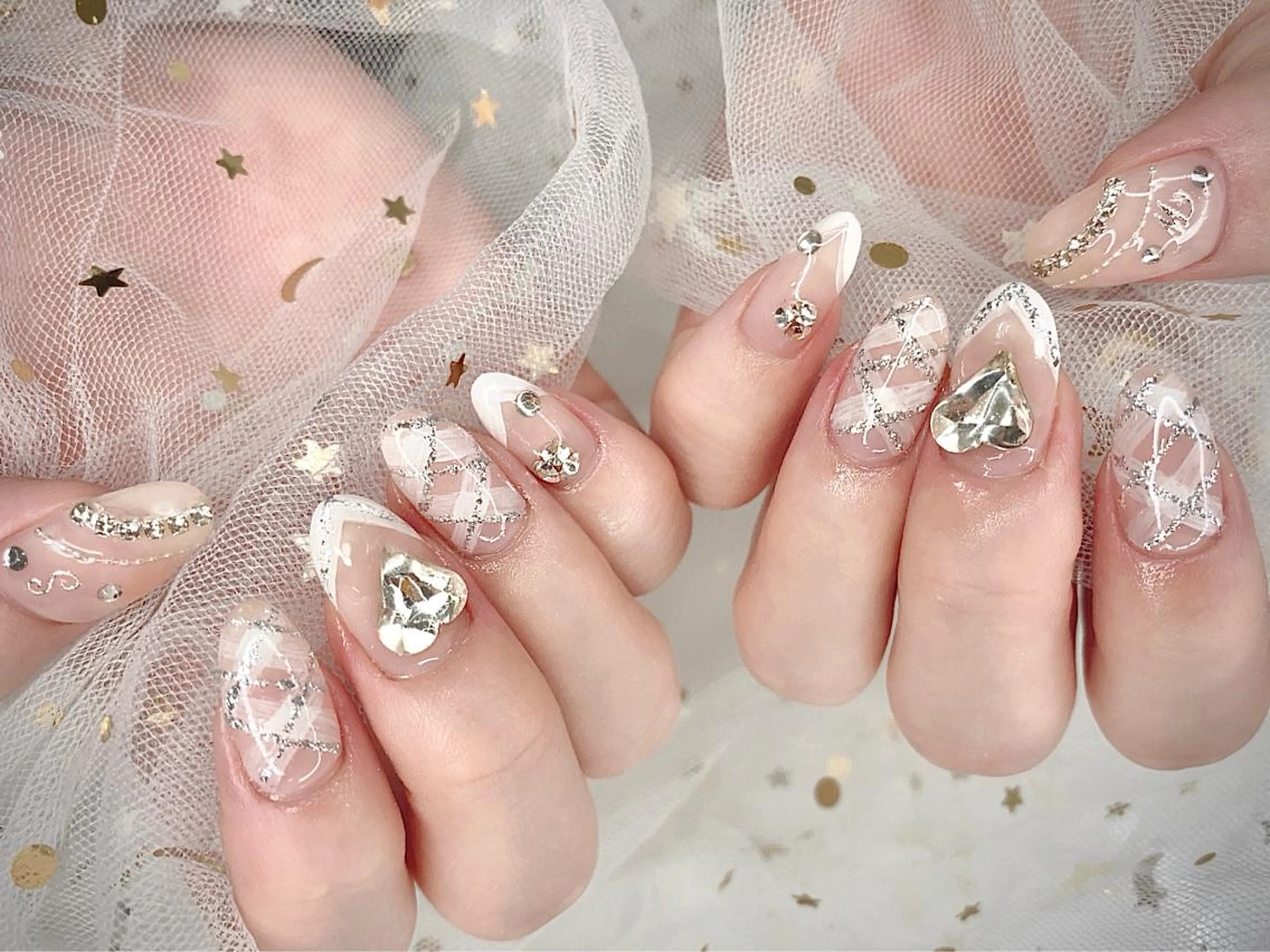 ネイル I-nailロング /ワンホン/キラキラのネイルデザイン