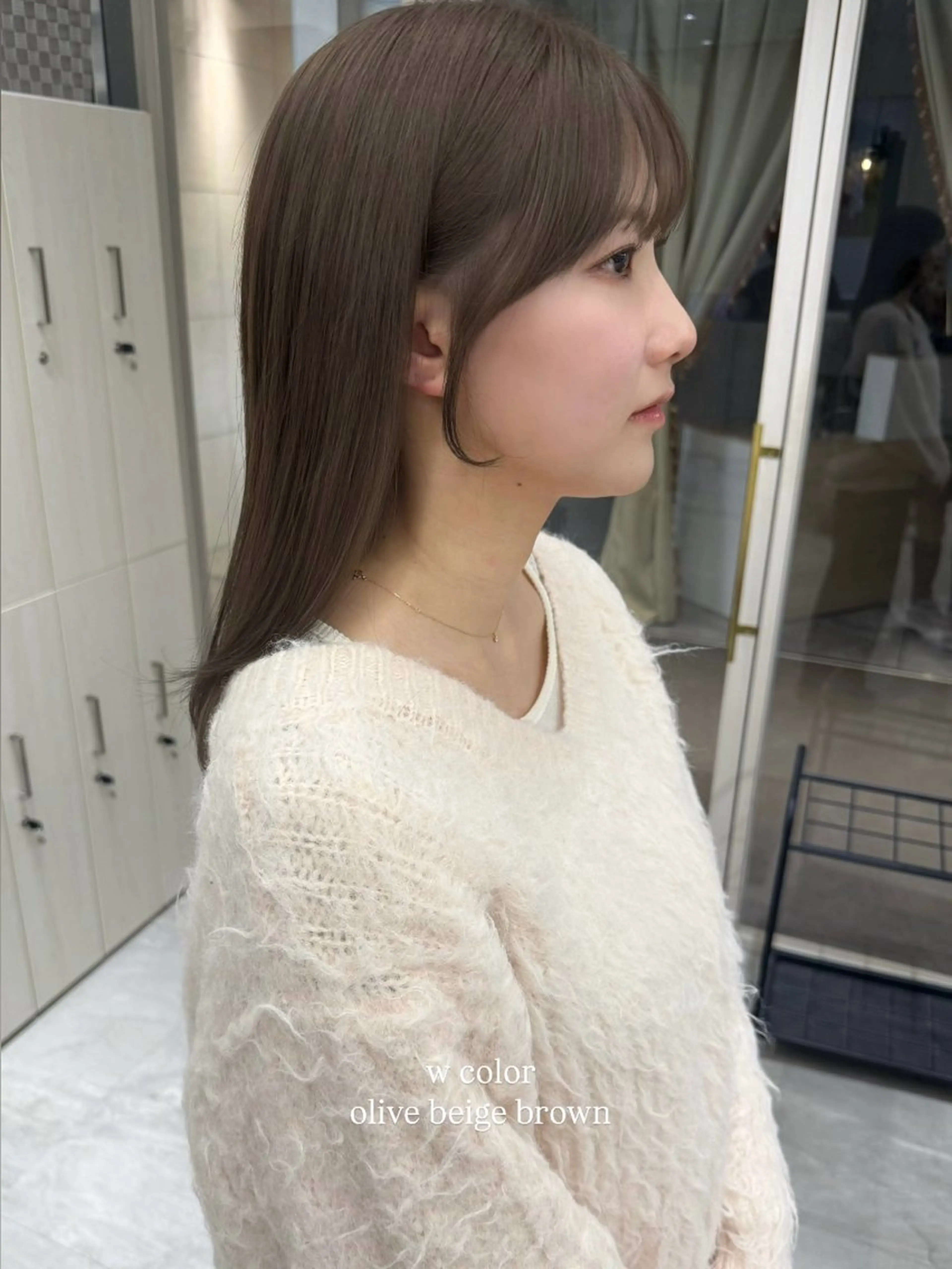 セミロング カラー ブリーチ 透明感カラー ブリーチなしカラー むく。/顔周りカット /透明感カラーのヘアスタイル