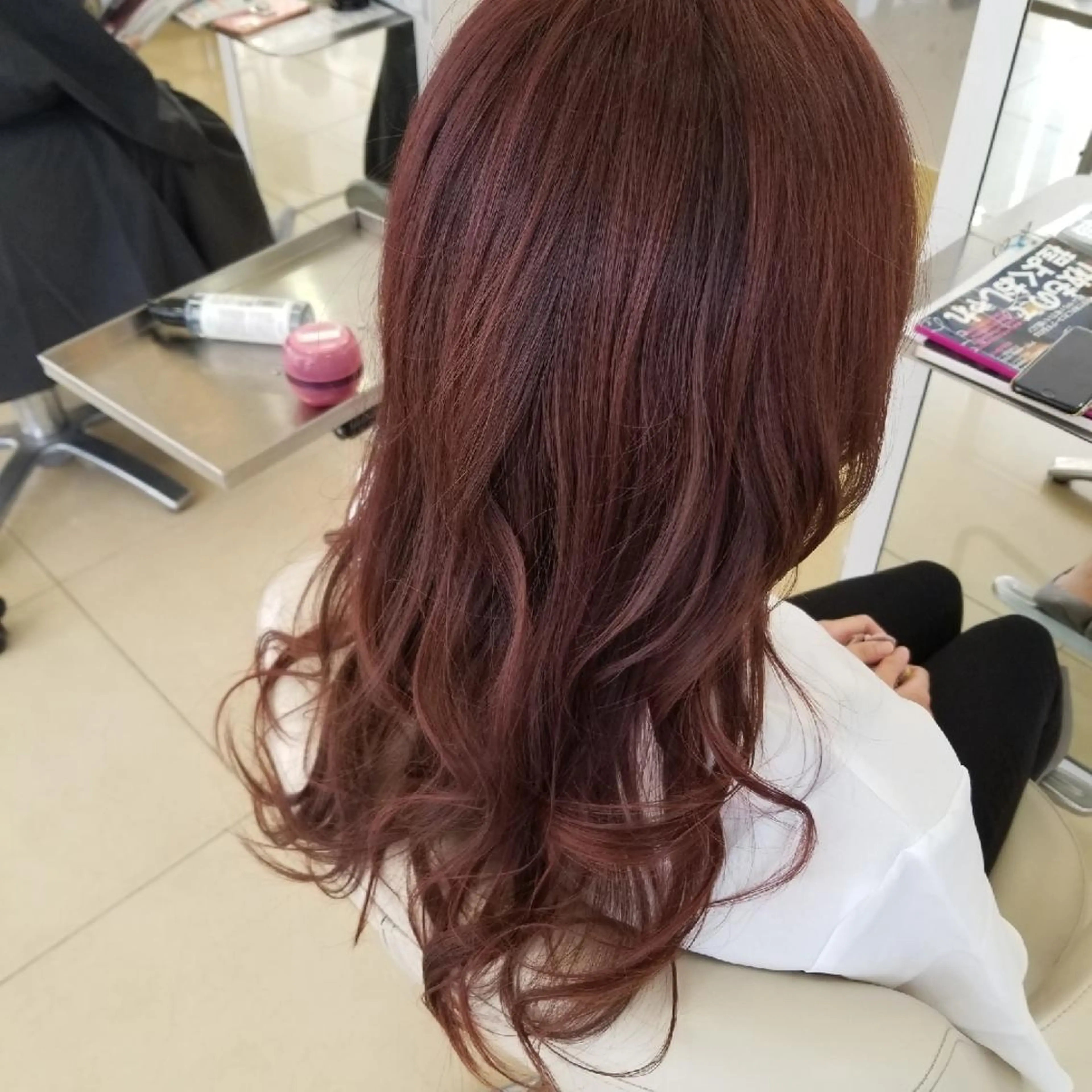カラー ピンクカラー ヘアカラー SALOWIN栄 高須大貴のヘアスタイル