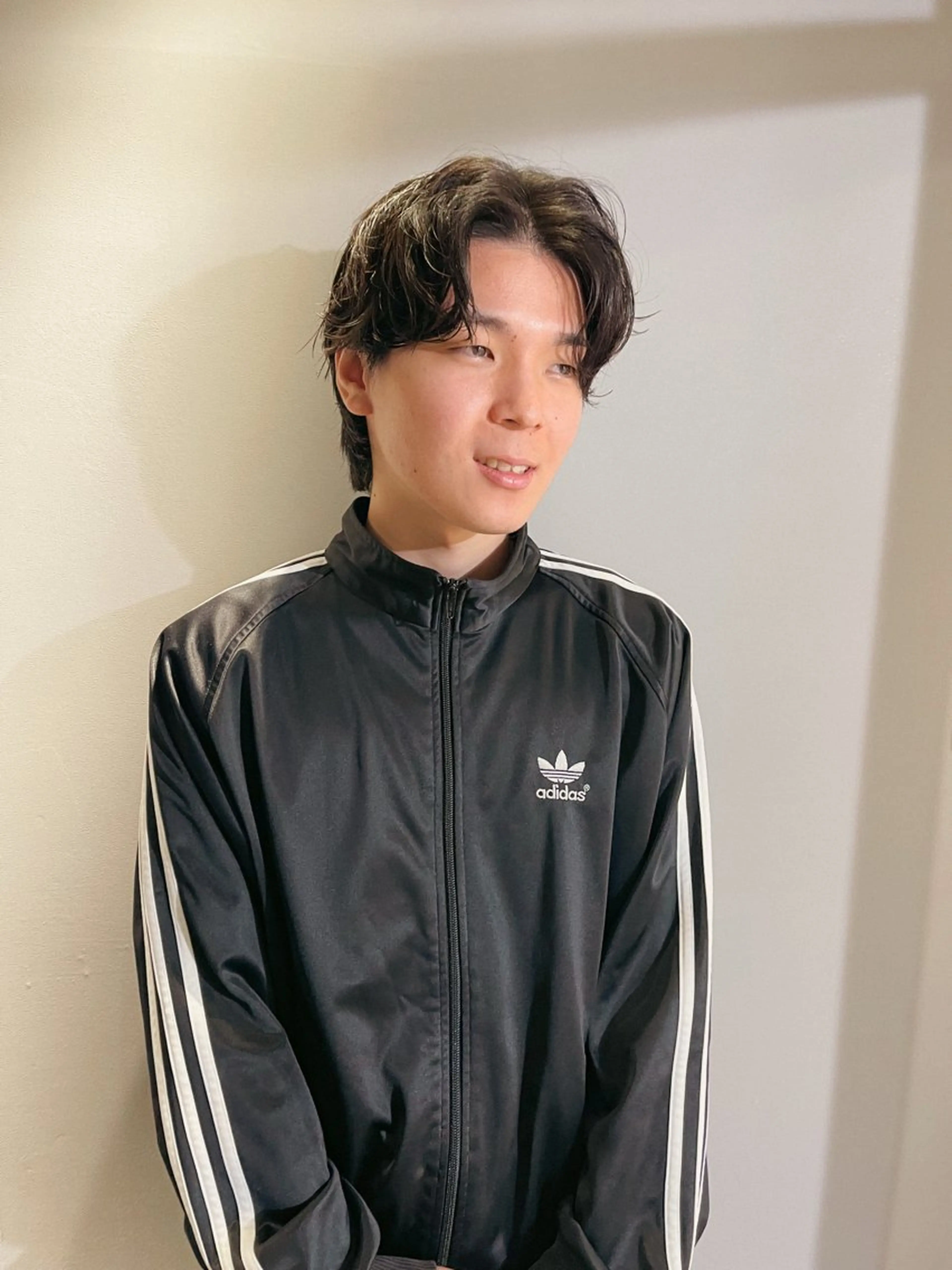 メンズ センターパート カット パーマ 川本 裕🌿のヘアスタイル