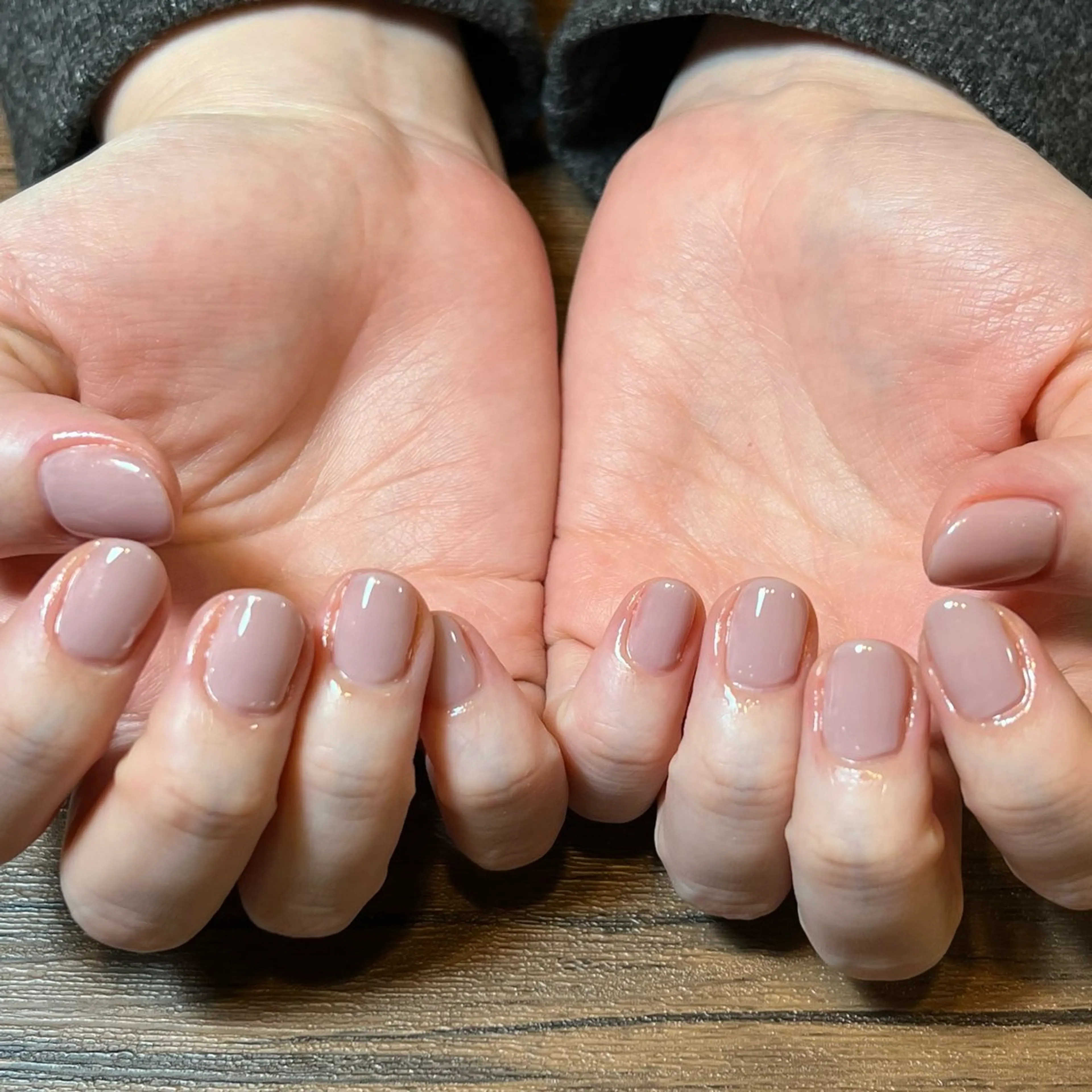 ネイル HENRIETTA NAILSALONのネイルデザイン