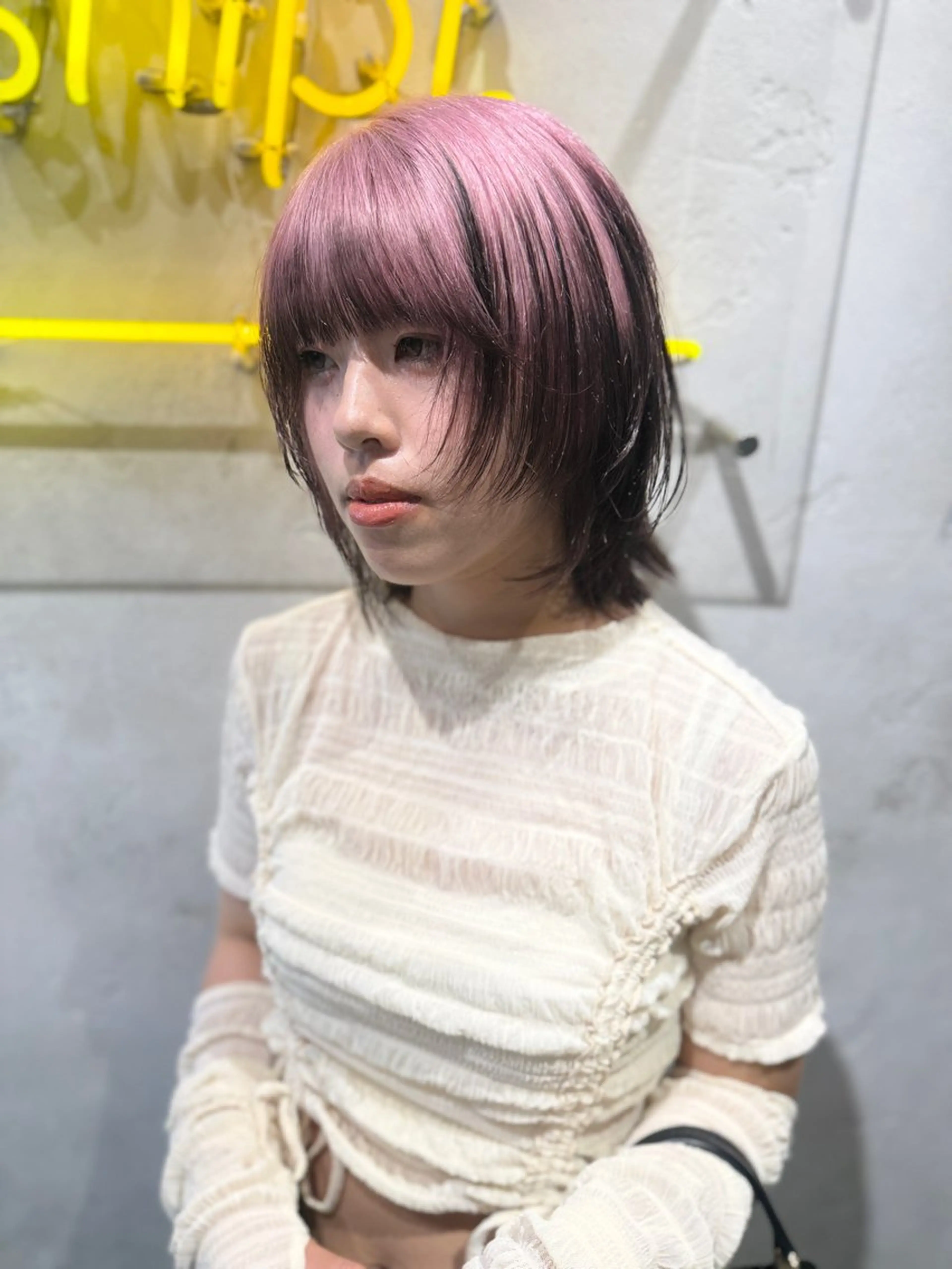 ショート ヘアカラー トリートメント kanta 梅田 韓国ハイトーンのヘアスタイル