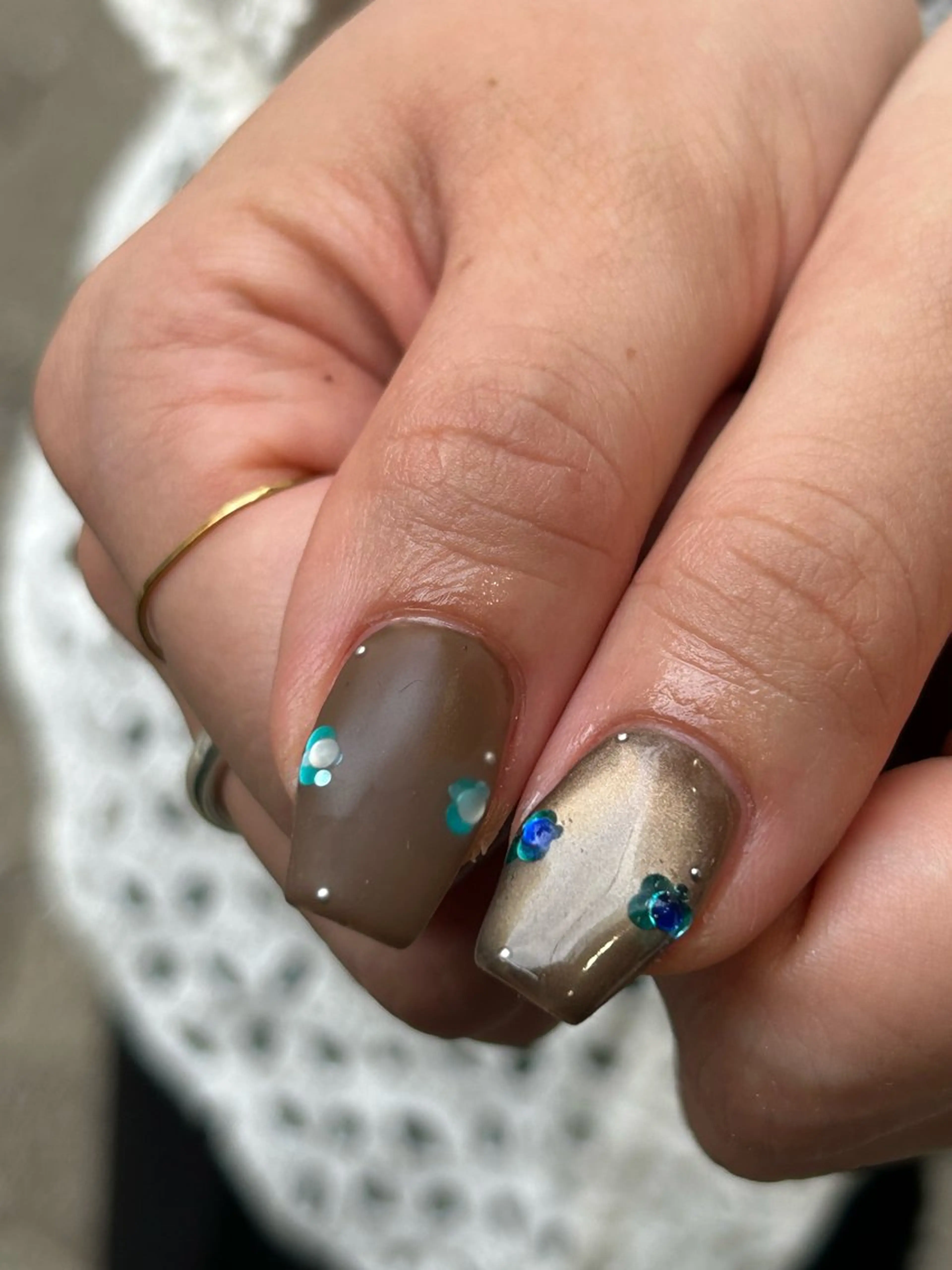 ネイル マグネットネイル マットネイル ニュアンスネイル シンプルネイル sakae yurinaのネイルデザイン