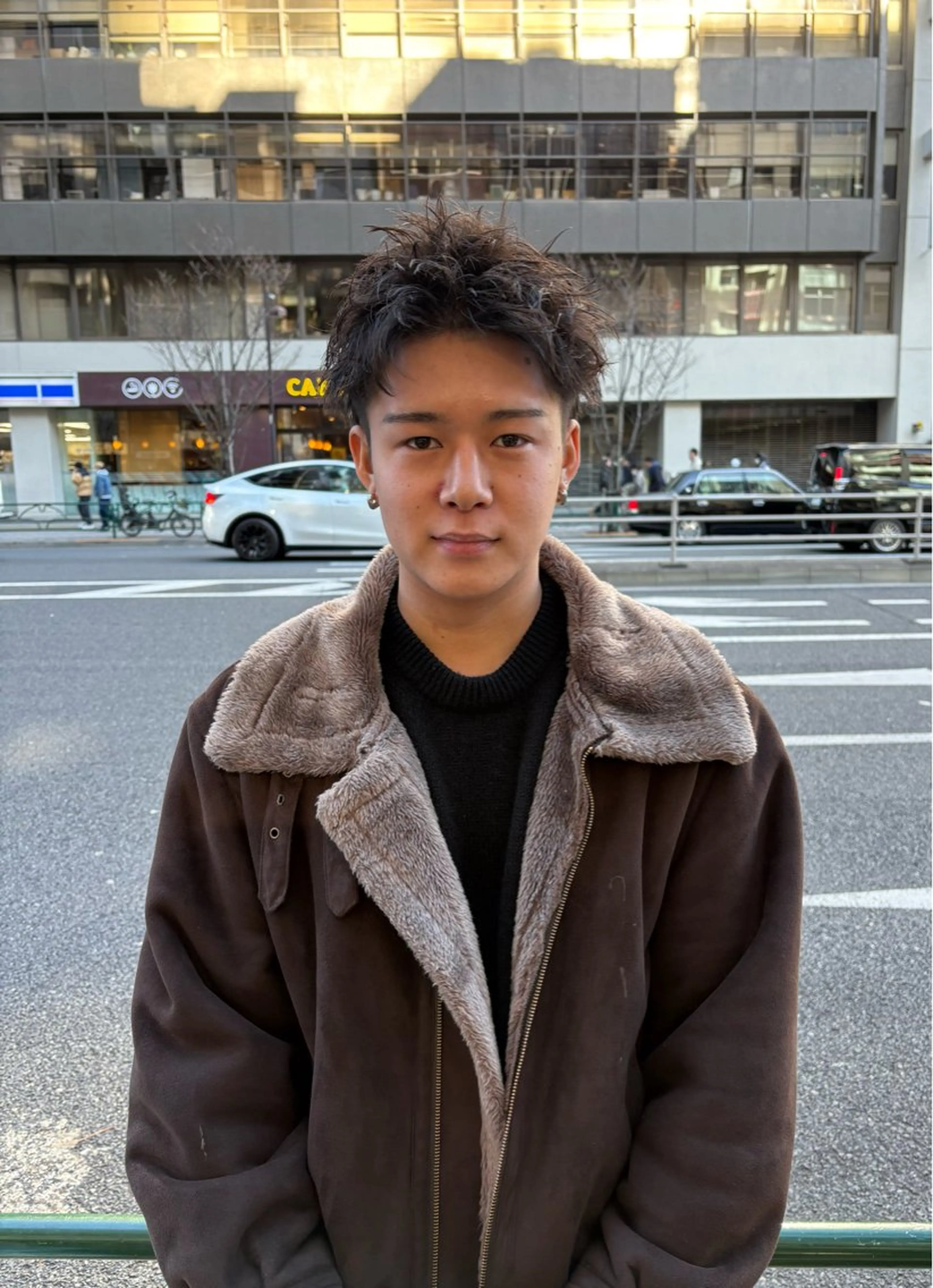 ショート パーマ メンズ メンズブリーチ フェザーパーマ メンズハイライト メンズインナーカラー メンズパーマ カット パーマ トリートメント 💈メンズ短髪特化 ✂︎伊藤大輝💈のヘアスタイル