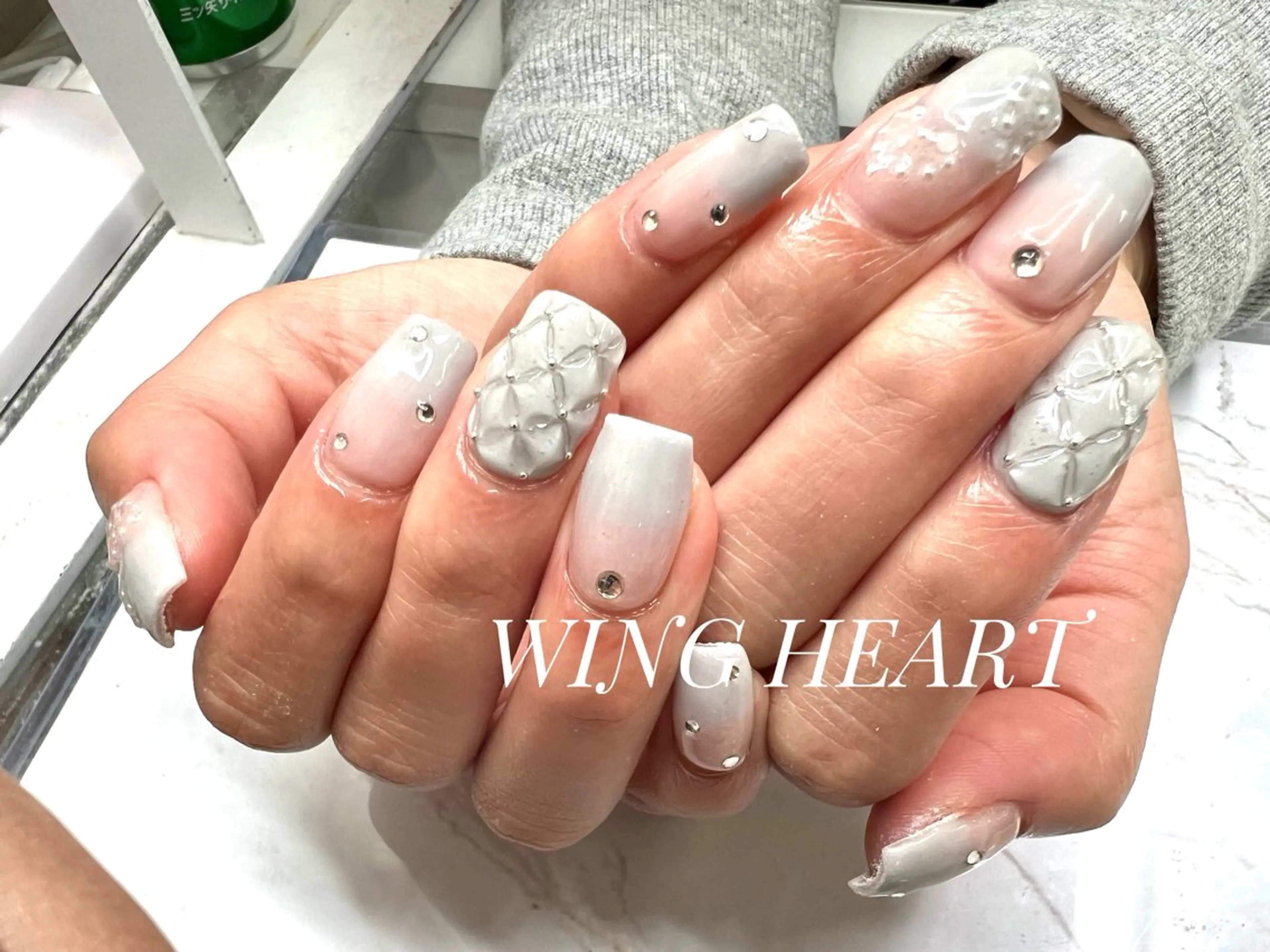 ネイル I. AYUMIのネイルデザイン