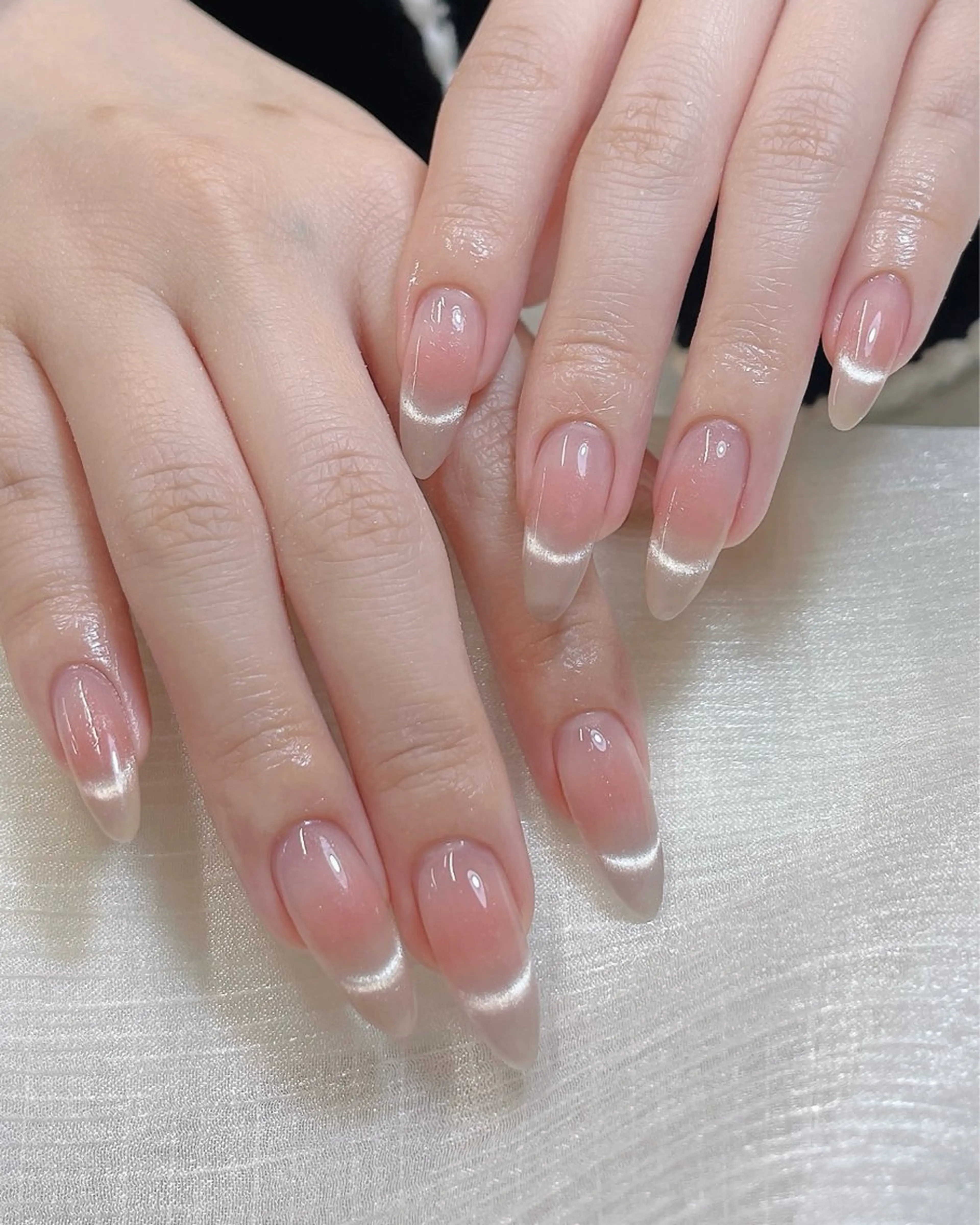 ネイル チークネイル ドット フレンチネイル ハート キラキラネイル ハンドネイル ハンドケア Speraネイル 大宮店🎀のネイルデザイン