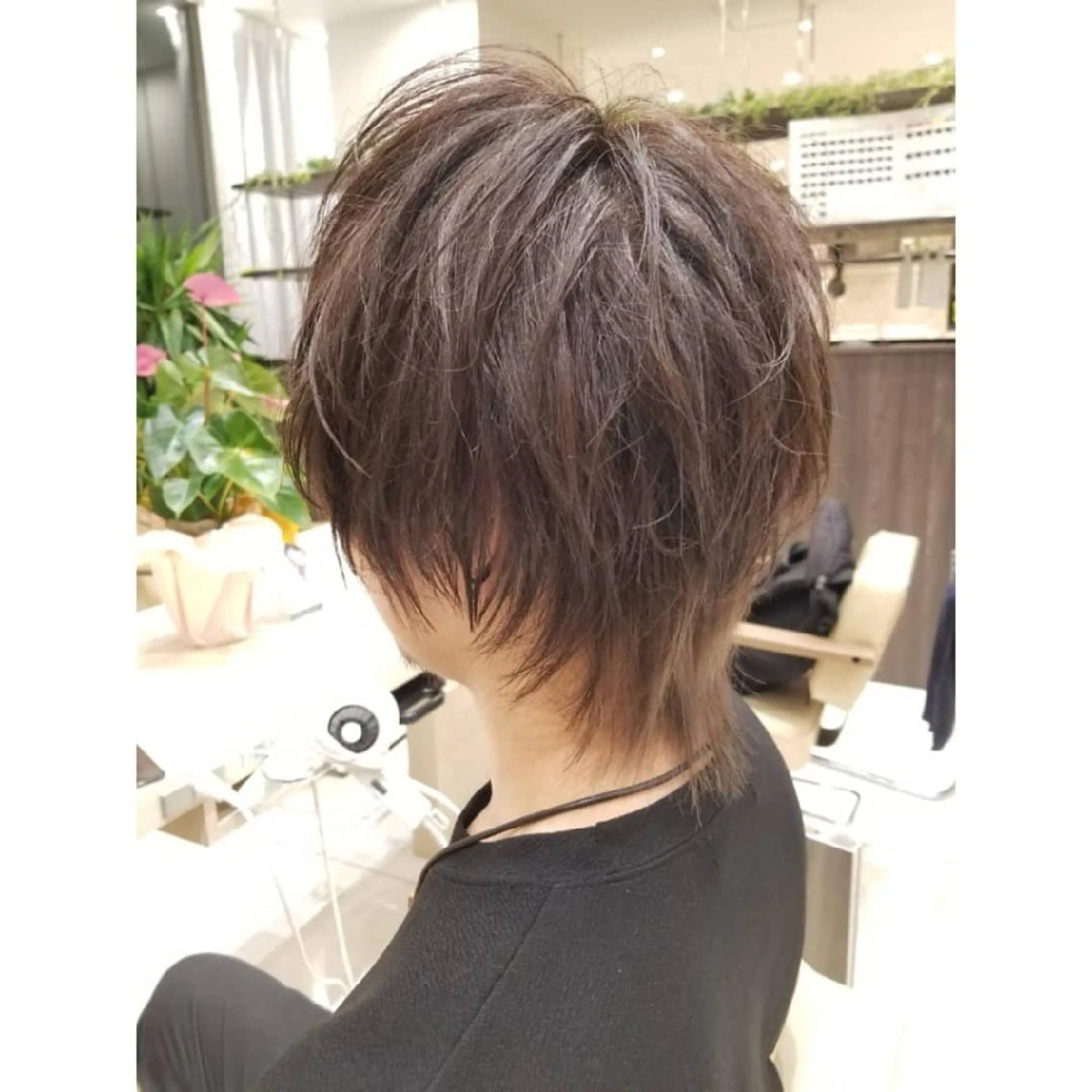 ショート パーマ ブリーチ、デザイン  カラー福士直矢のヘアスタイル