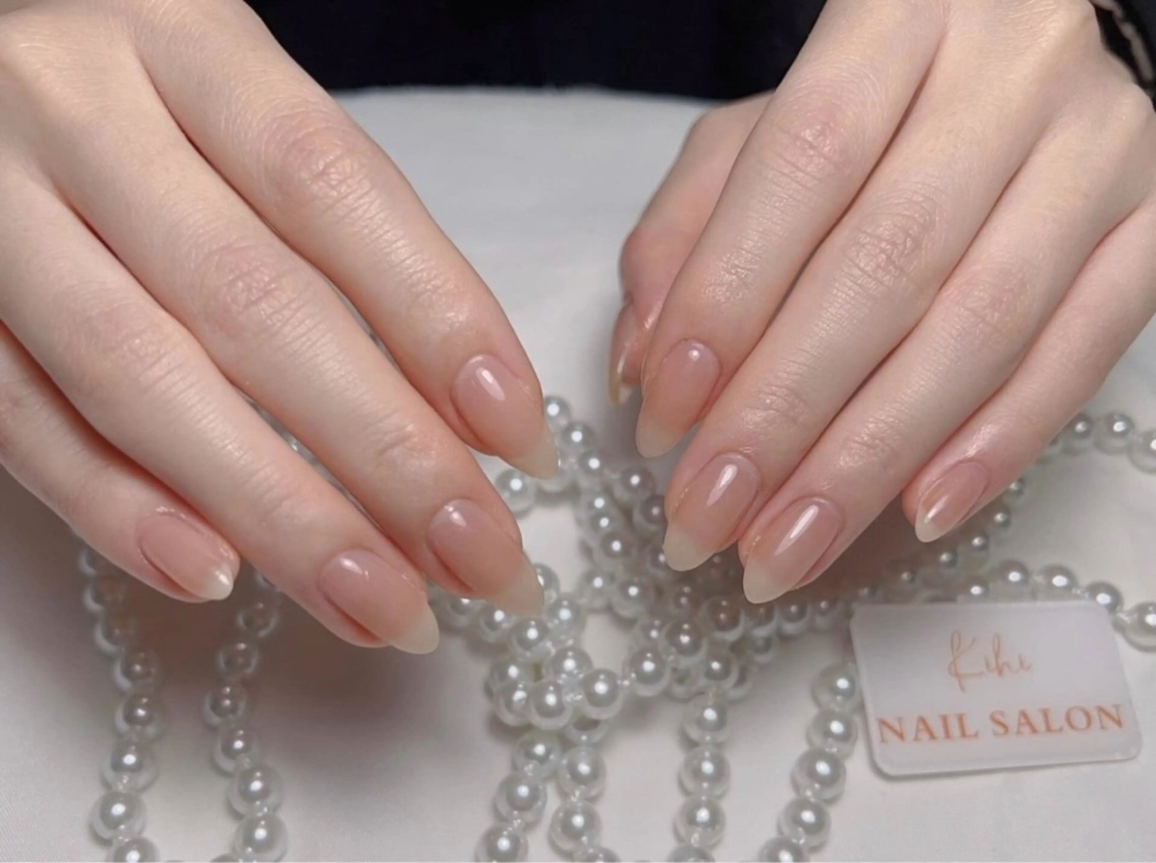 ネイル アートネイル フレンチネイル ジェルネイル グラデーション 韓国ネイル ハンドネイル 小林 あゆみのネイルデザイン