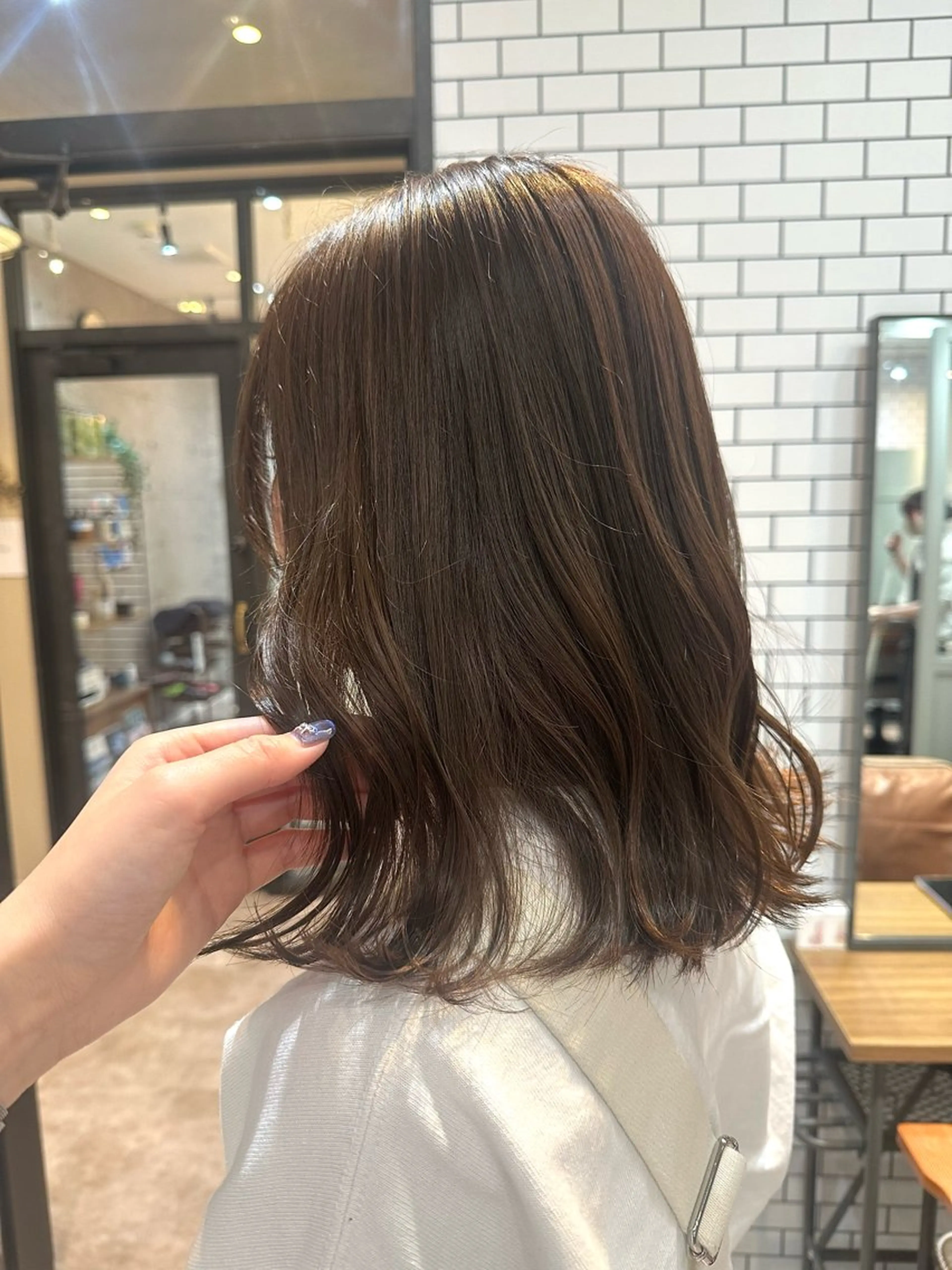 ミディアム カラー カット ヘアカラー トリートメント Sara newi 🎀透明感🎀のヘアスタイル