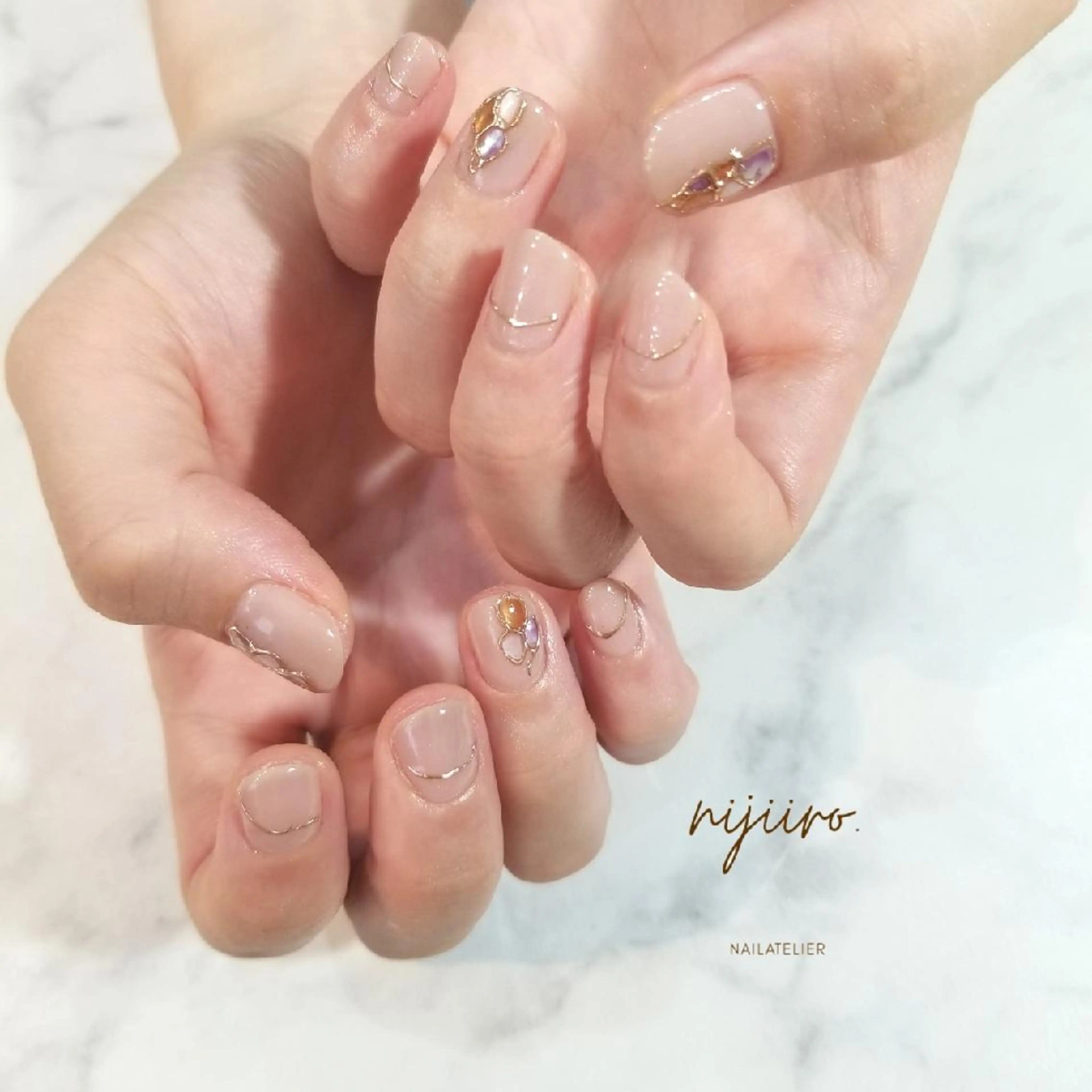 ネイル ハンドネイル nijiiro🌈 サトウのネイルデザイン