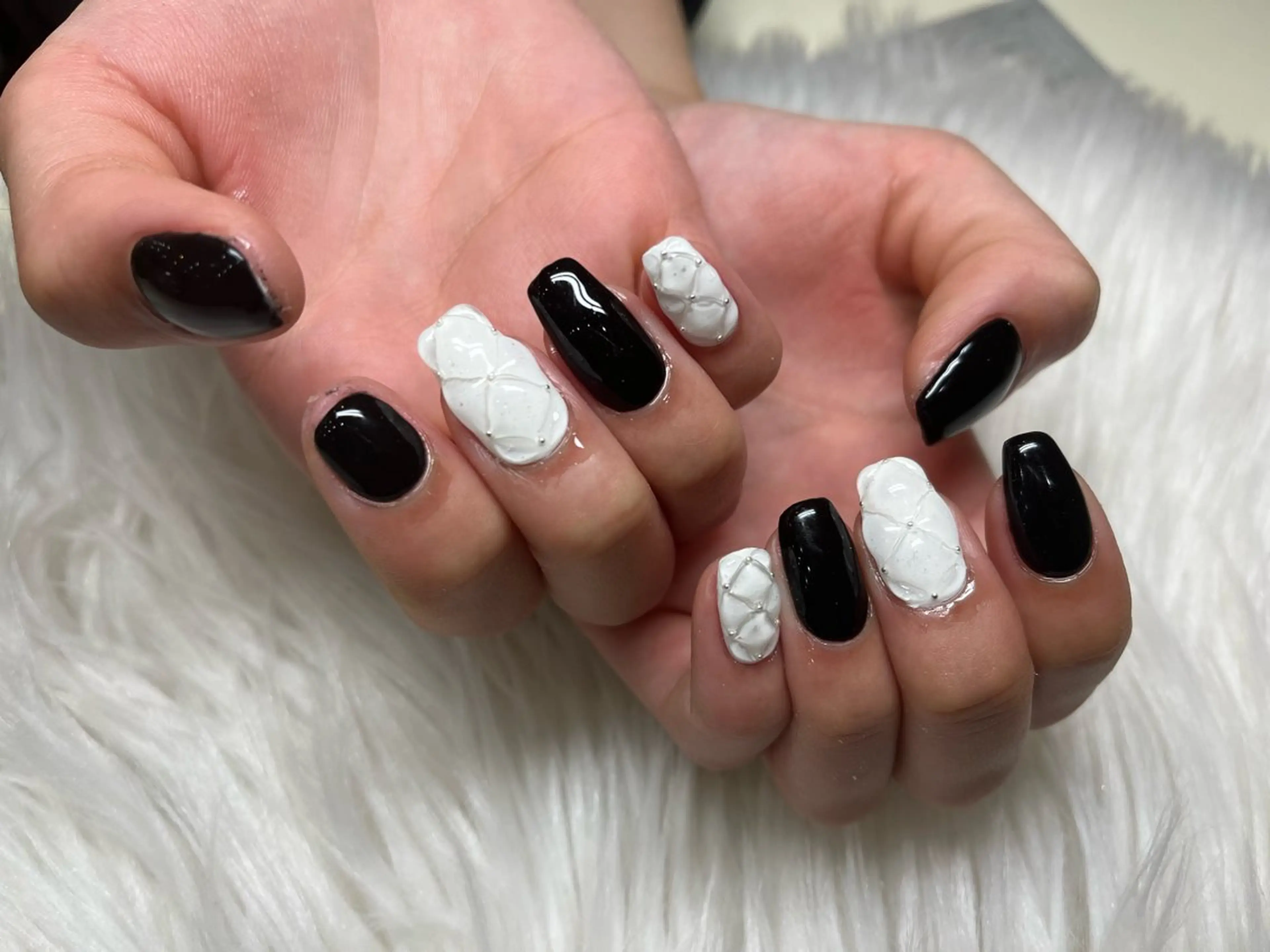 ネイル SOARE🤍 🤍のネイルデザイン