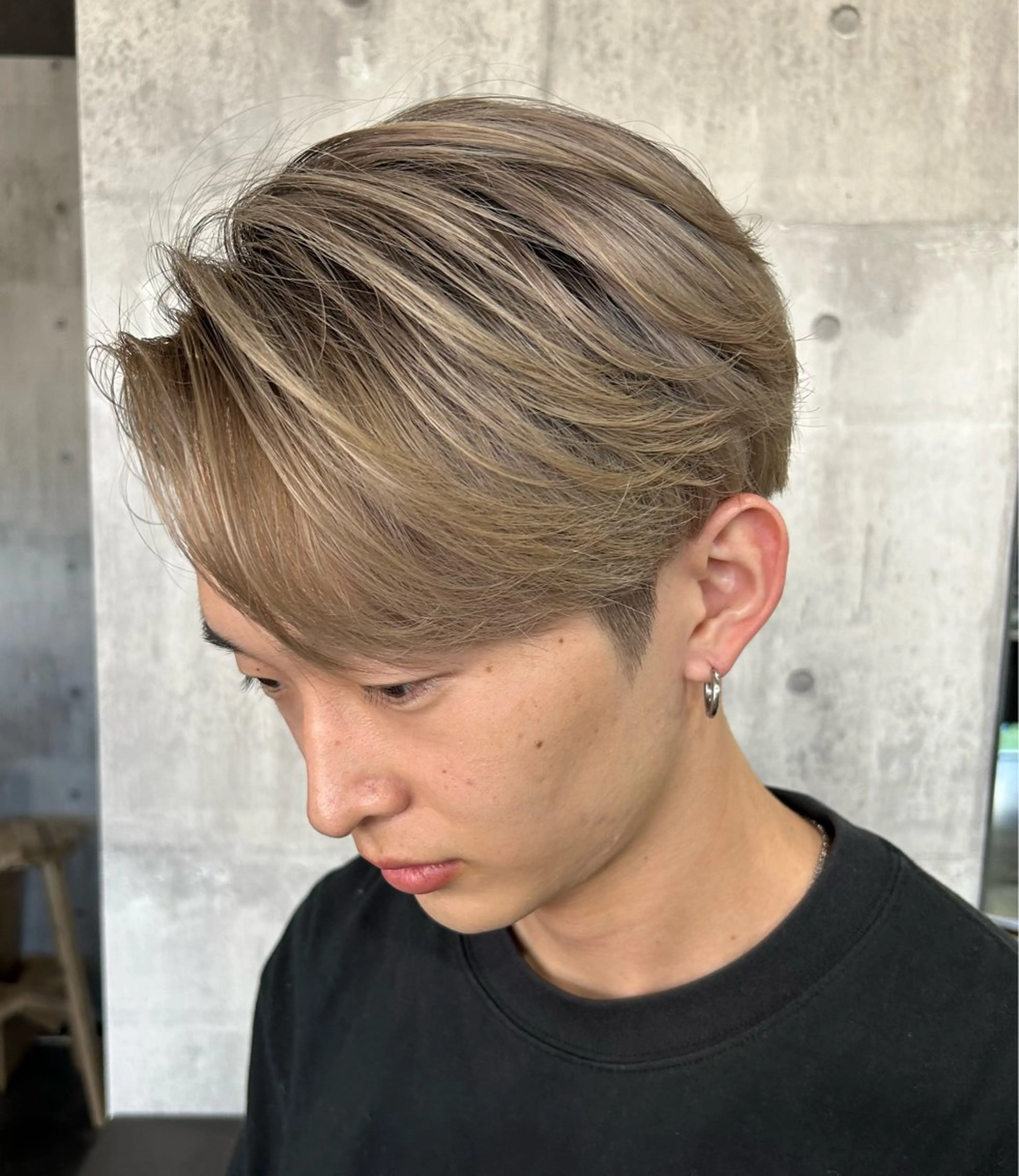 カラー メンズ 前田 匡蔵のヘアスタイル