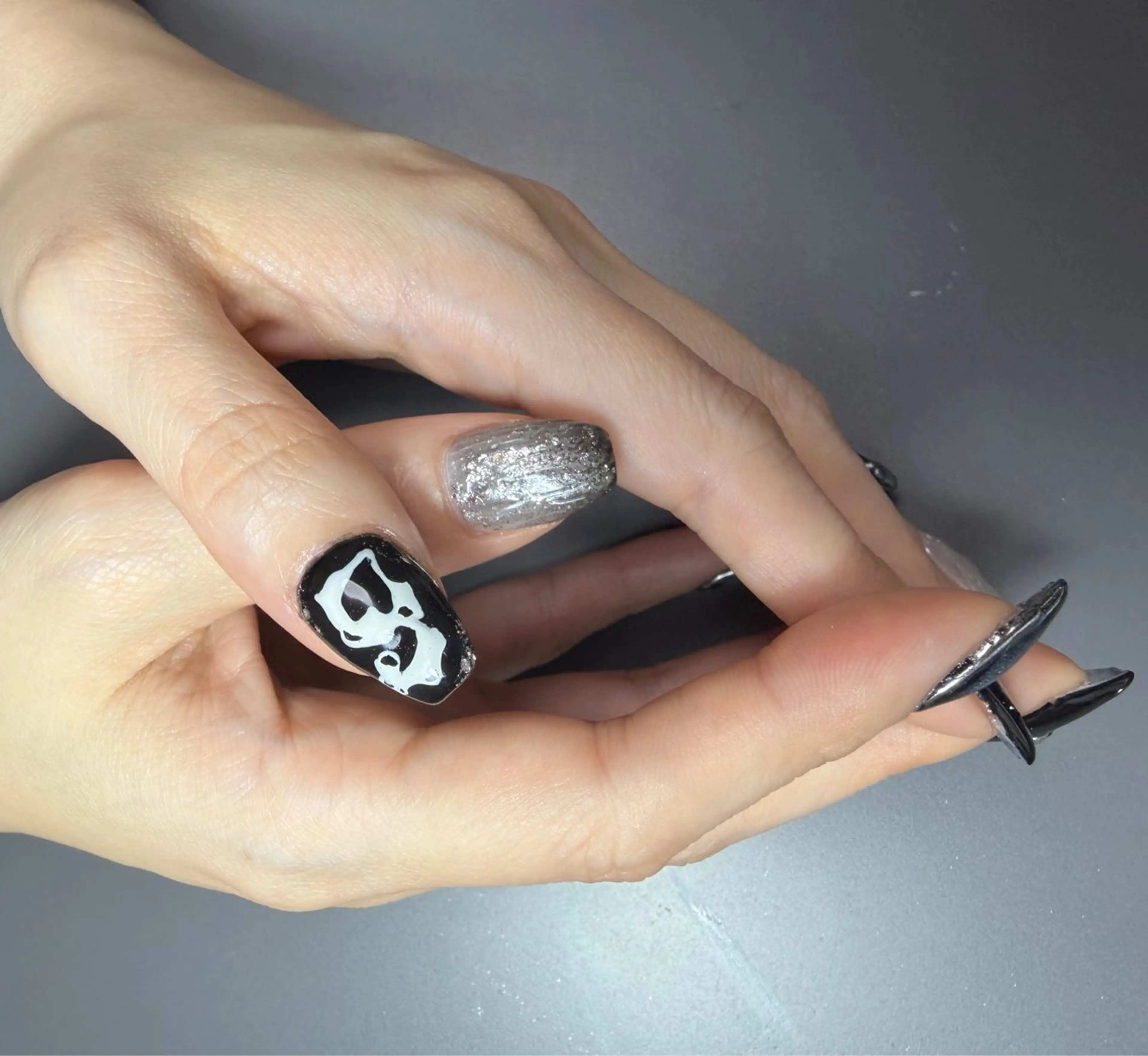 ネイル 12 designのネイルデザイン