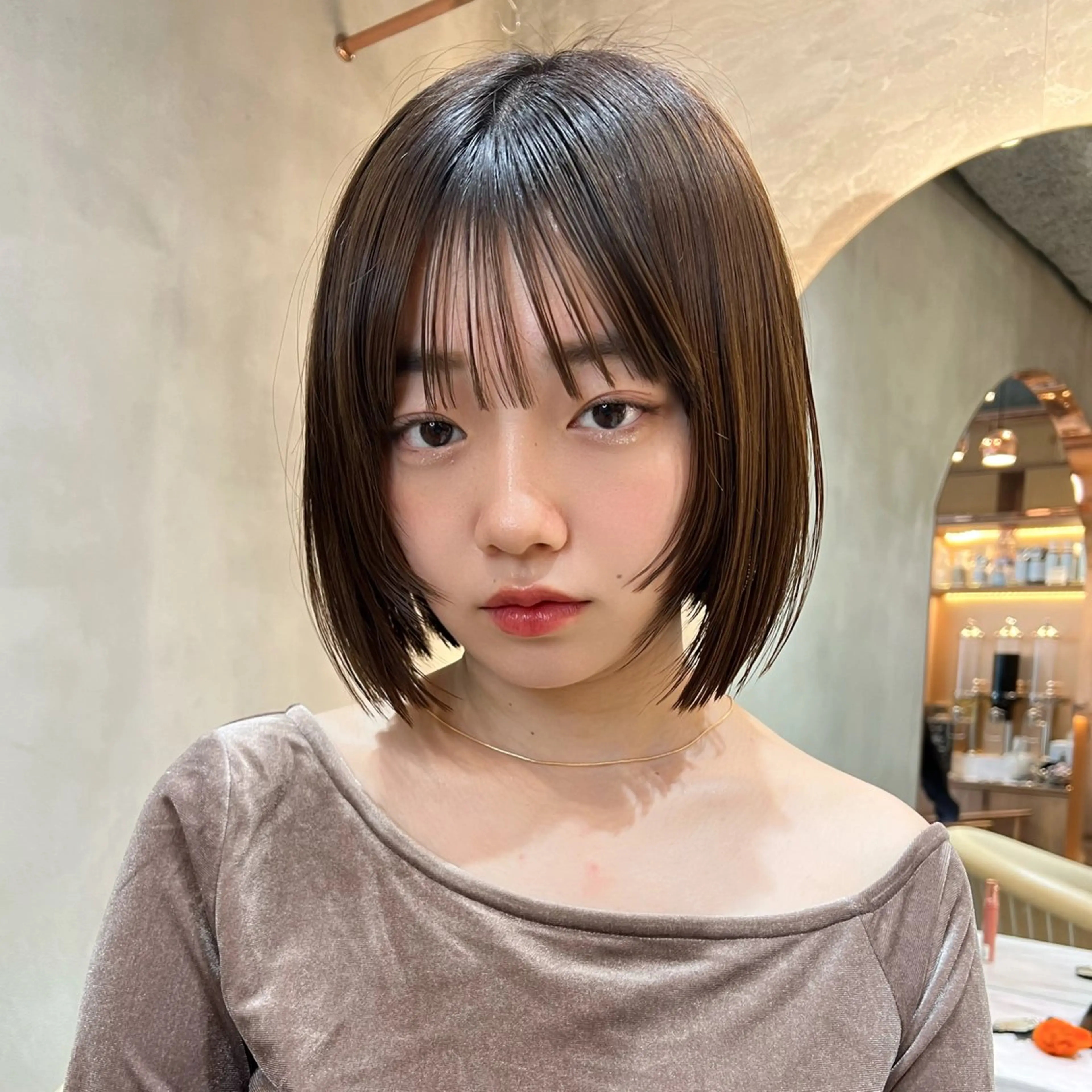 ショート カラー カット ヘアカラー トリートメント ボブ/巻ける縮毛矯正 /韓国レイヤーはなのヘアスタイル