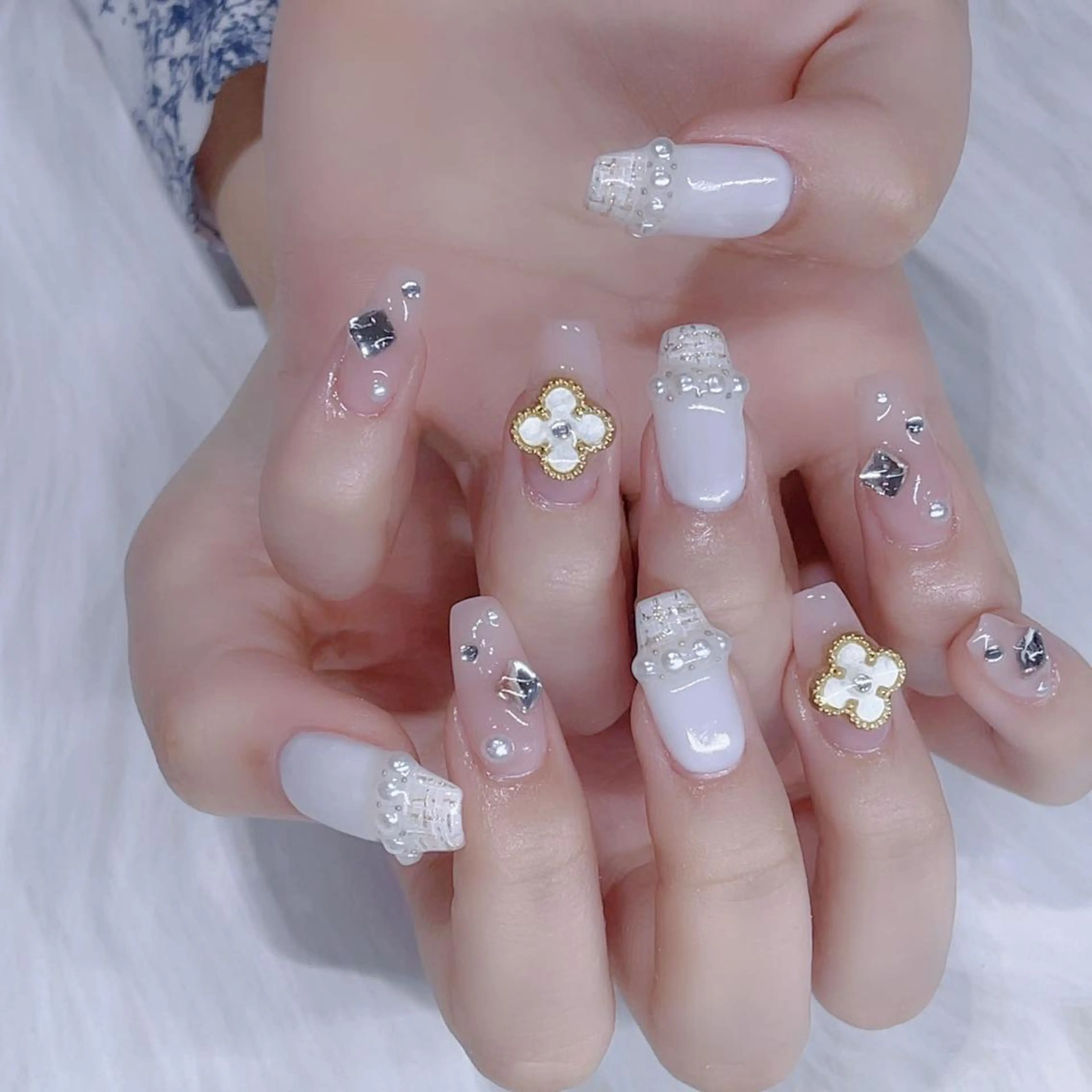 ネイル Queens ひなのネイルデザイン