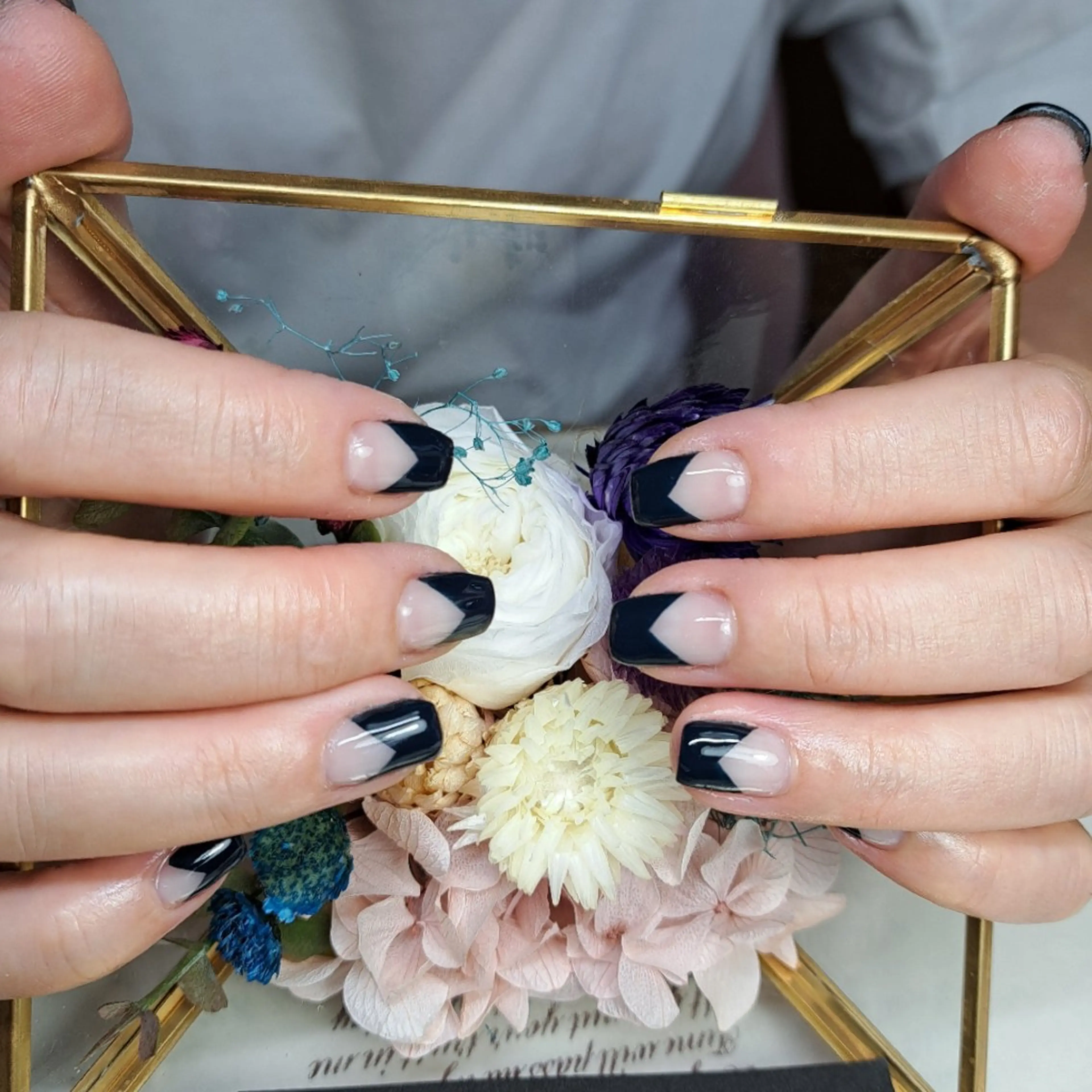 ネイル フレンチネイル HAYASHI  Nのネイルデザイン