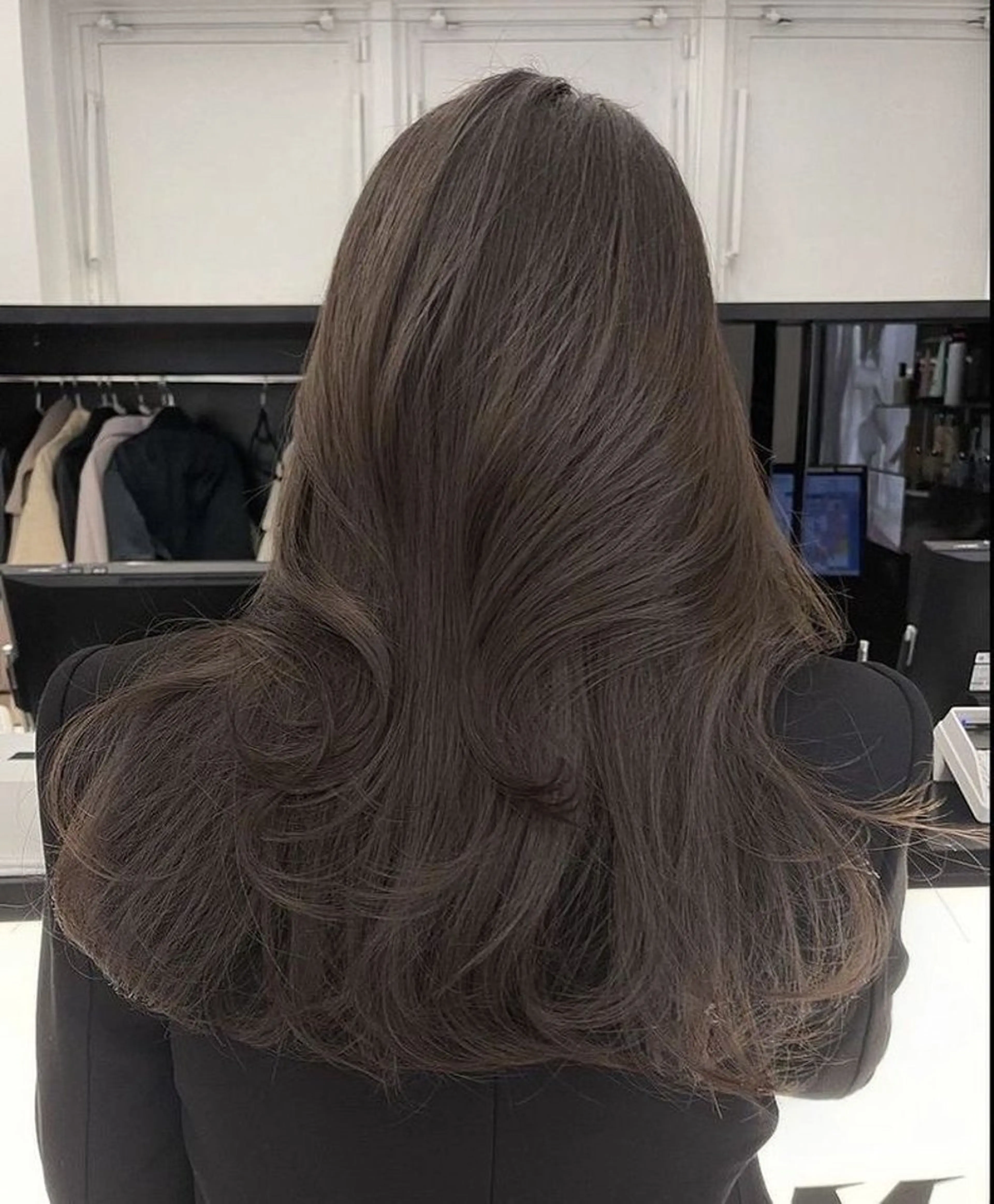 ロング カラー ヘアアレンジ カット ヘアカラー ヘアセット レイヤー×透明感カラ ーHAYATOのヘアスタイル