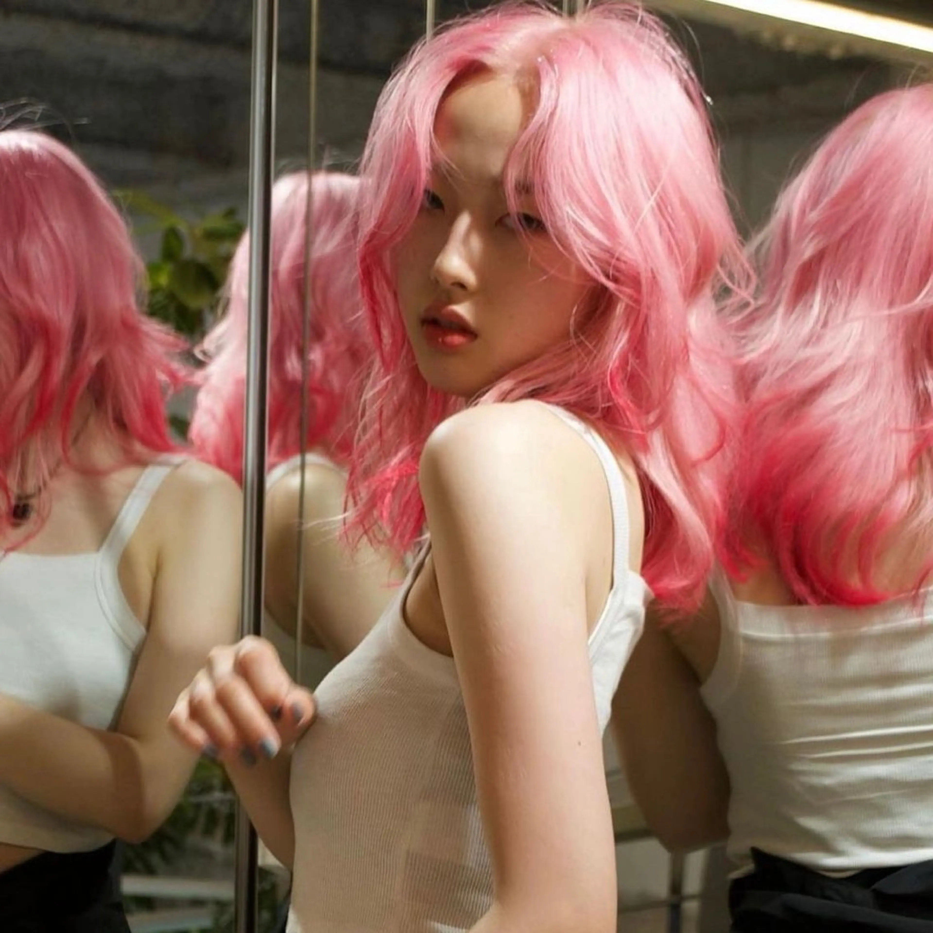 ⚡️minimo限定⚡️ブリーチして叶える透明感Wカラー+毛髪再生トリートメント✨ U24の写真